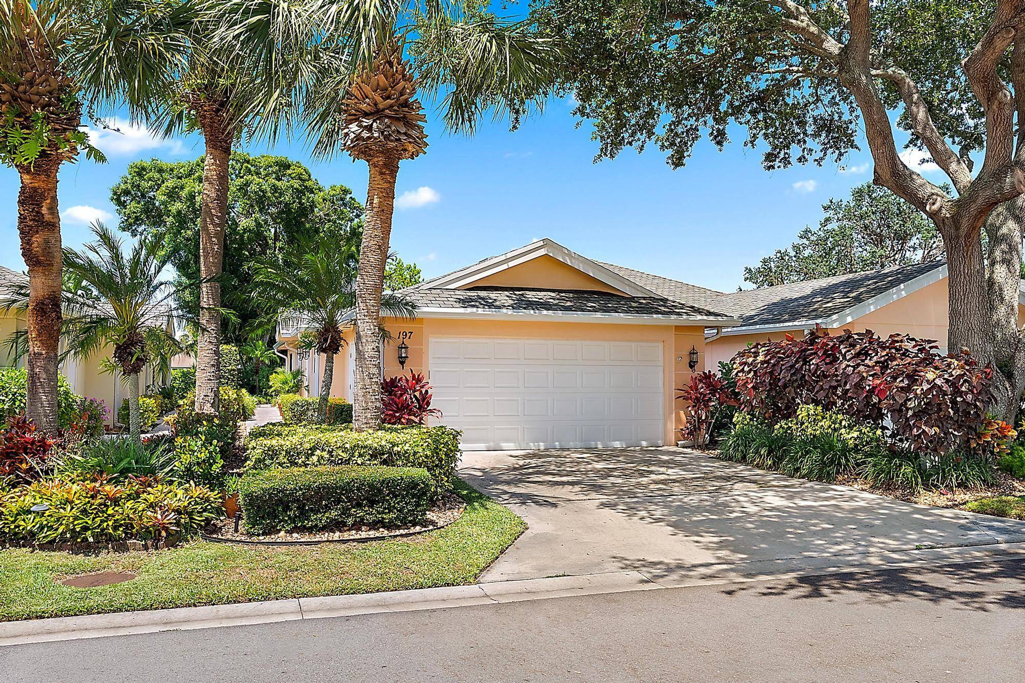 Jupiter, FL 33458,197 Brier CIR