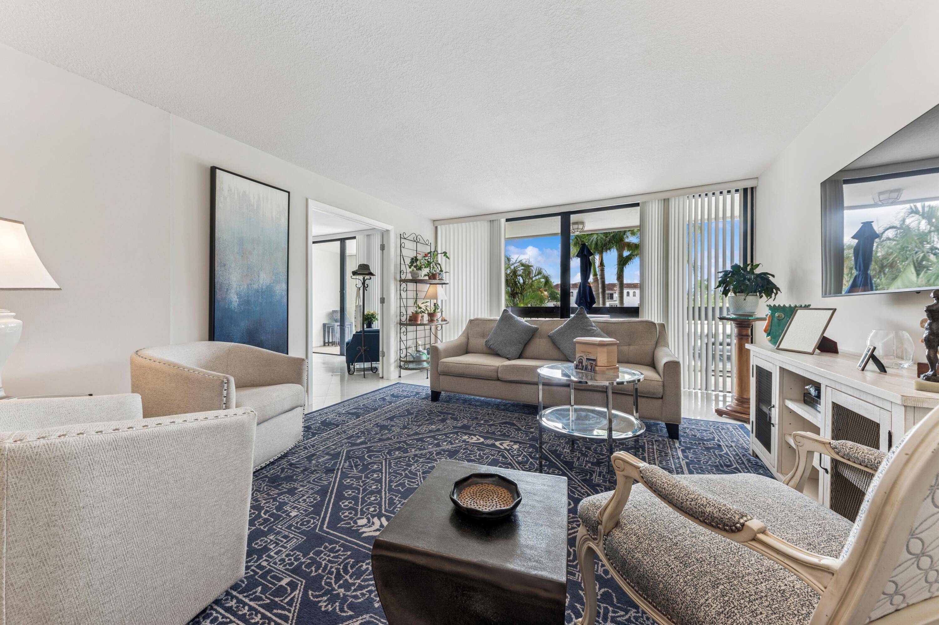 West Palm Beach, FL 33401,2000 Presidential WAY 205