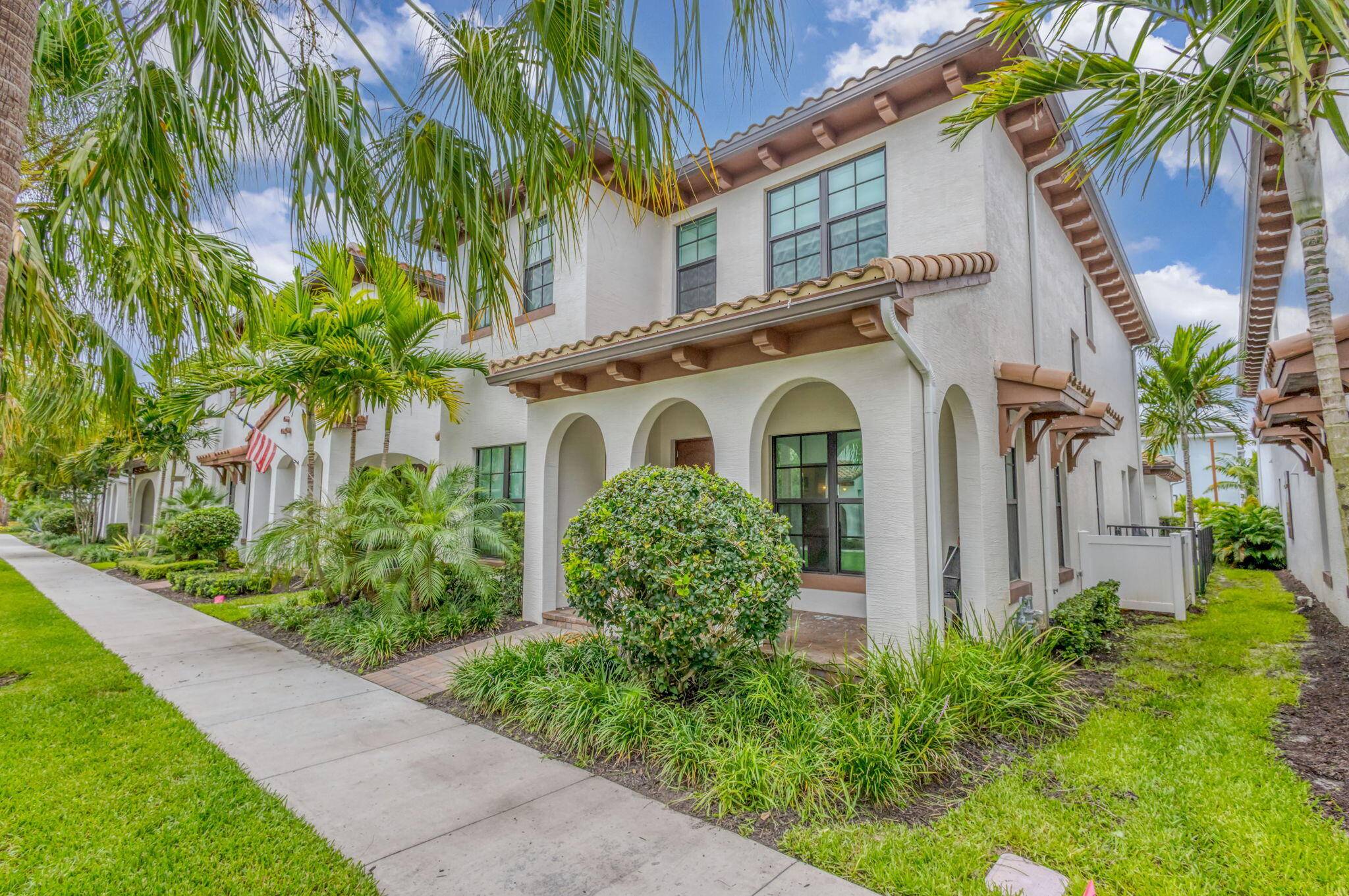 Palm Beach Gardens, FL 33418,13291 Machiavelli WAY