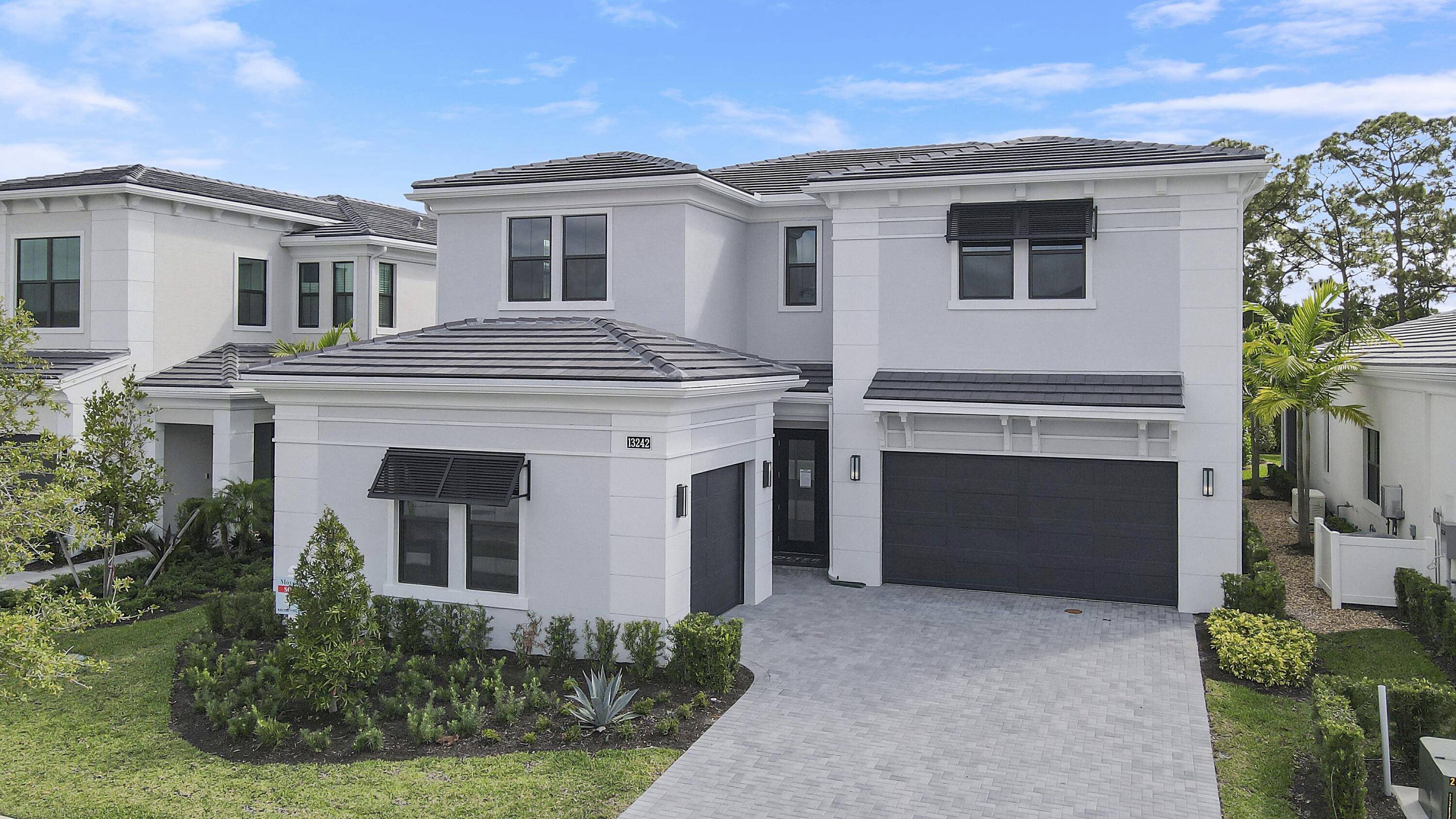 Palm Beach Gardens, FL 33418,13242 Artisan CIR
