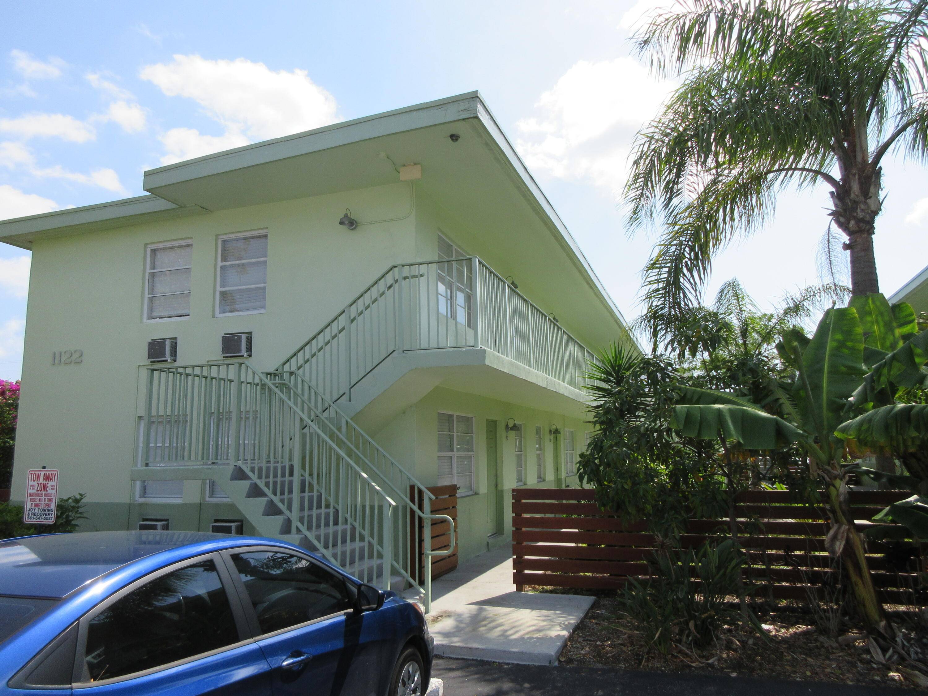 Lake Worth Beach, FL 33460,1122 N H ST 16