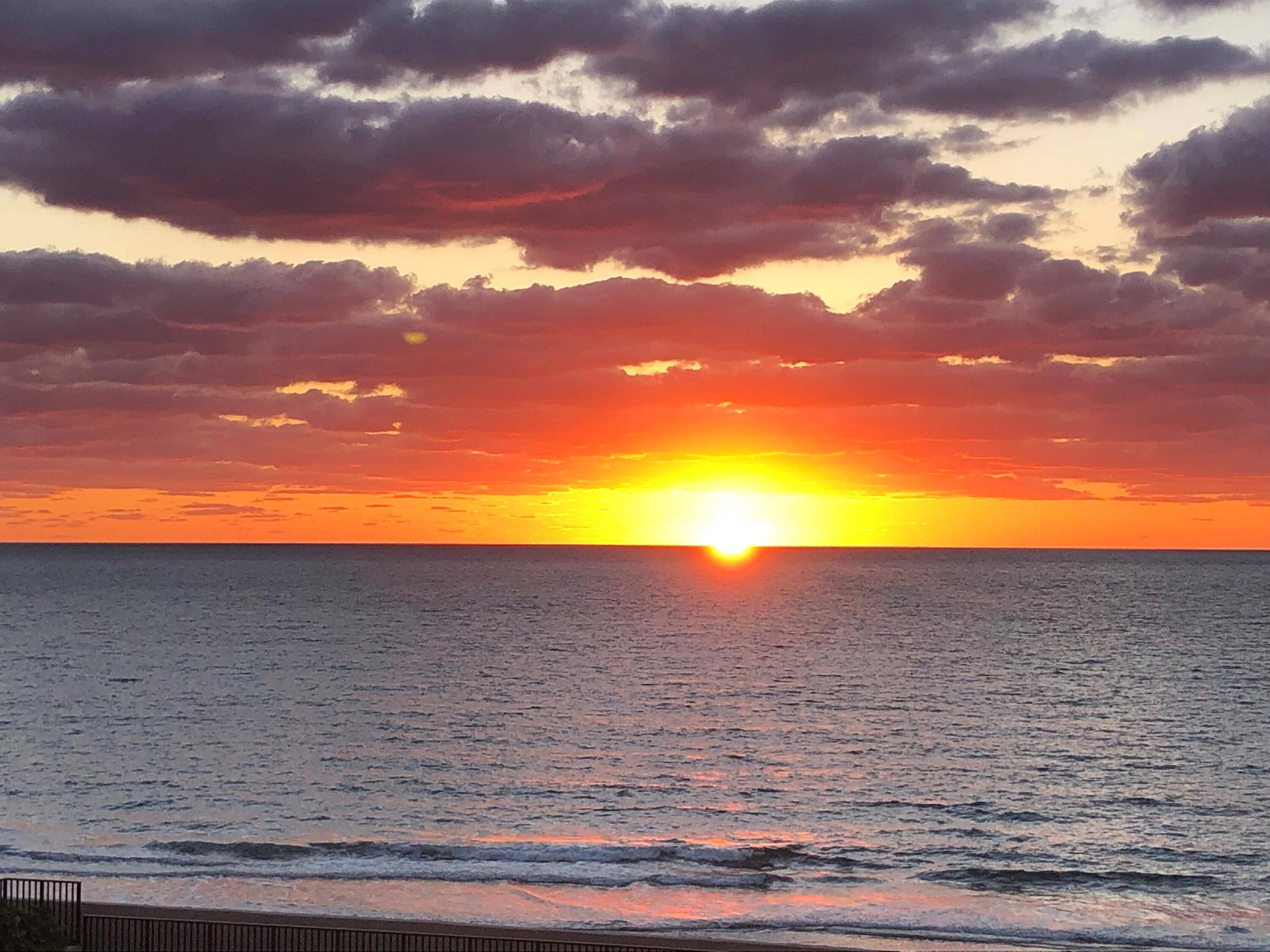 South Palm Beach, FL 33480,3610 S Ocean BLVD 609