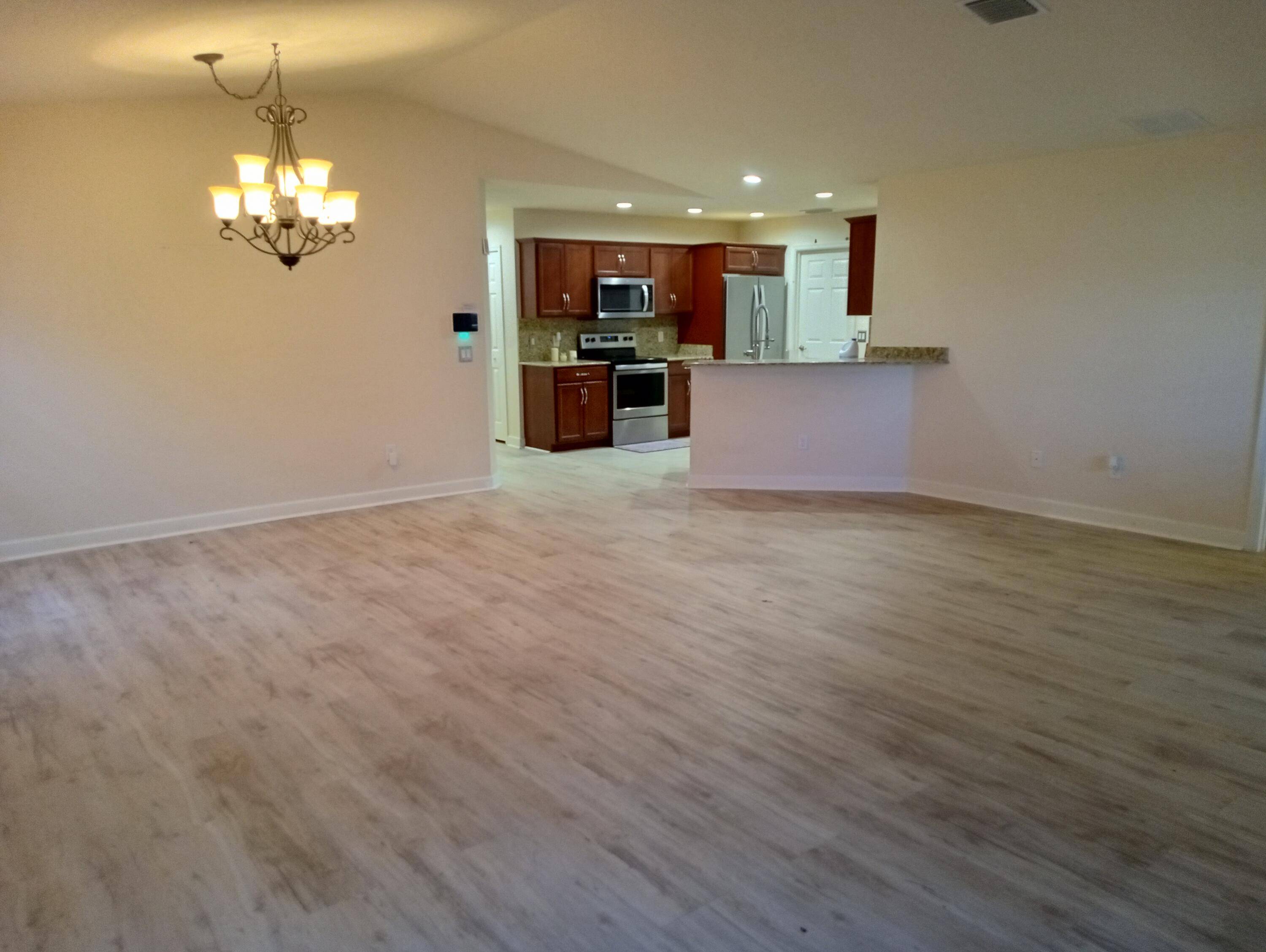 Port Saint Lucie, FL 34952,2 Antigua LN