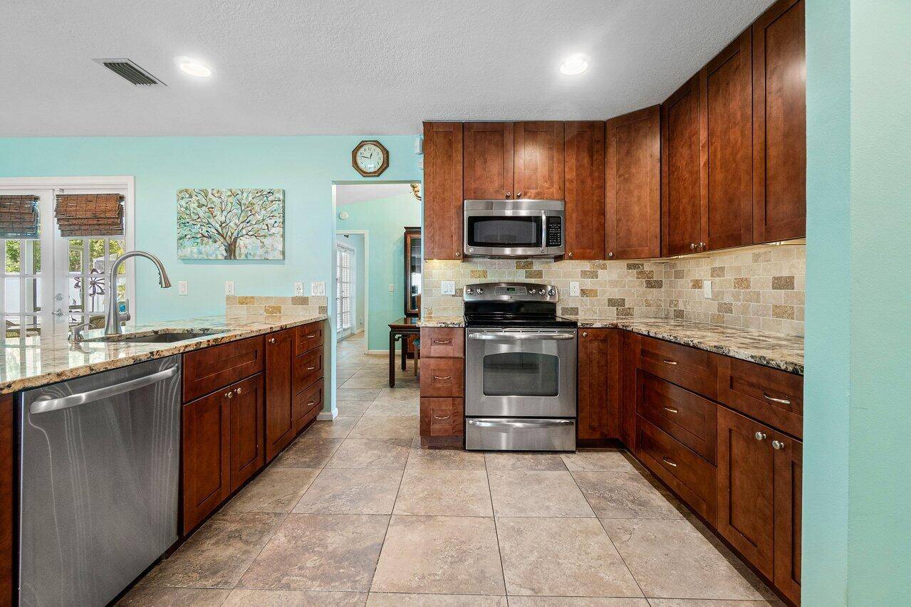Lake Clarke Shores, FL 33406,1858 Bartlett CT