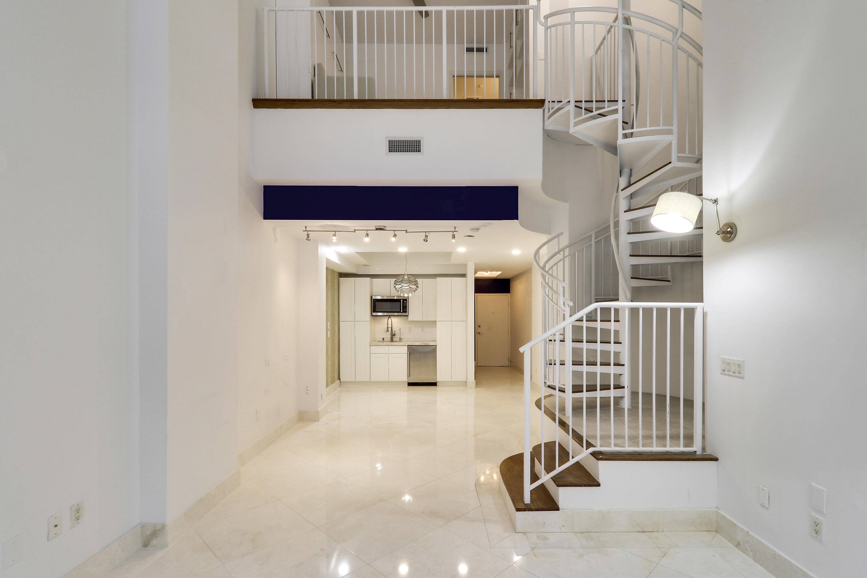 West Palm Beach, FL 33401,801 S Olive AVE 114