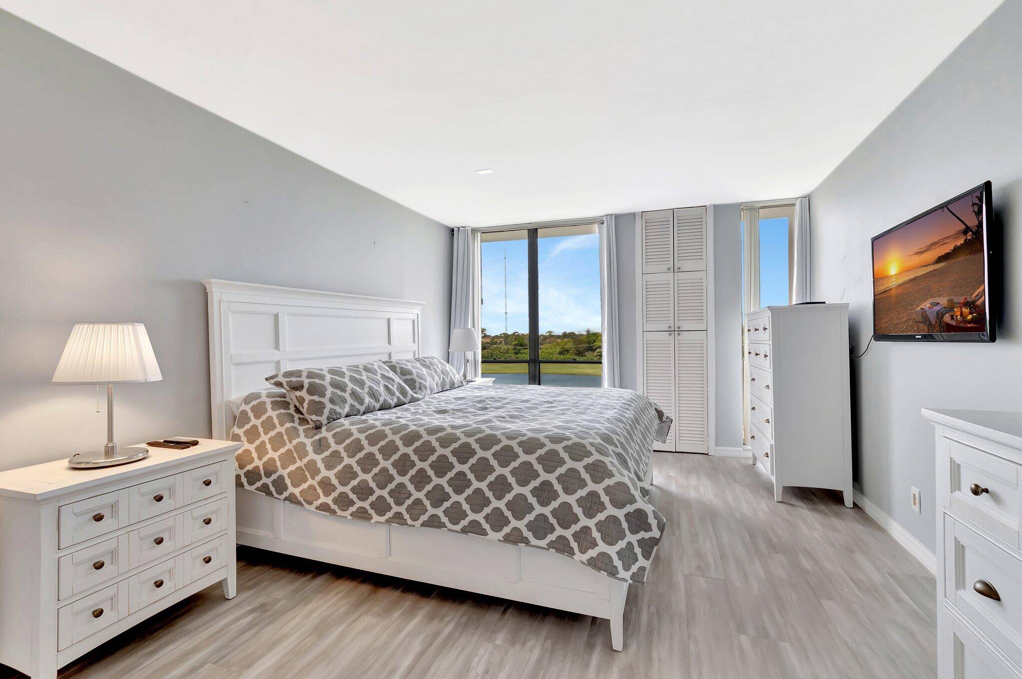 Boca Raton, FL 33434,1566 Bridgewood DR