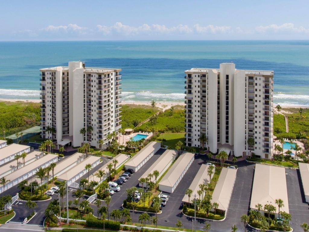 Hutchinson Island, FL 34949,3150 N Highway A1a 1002