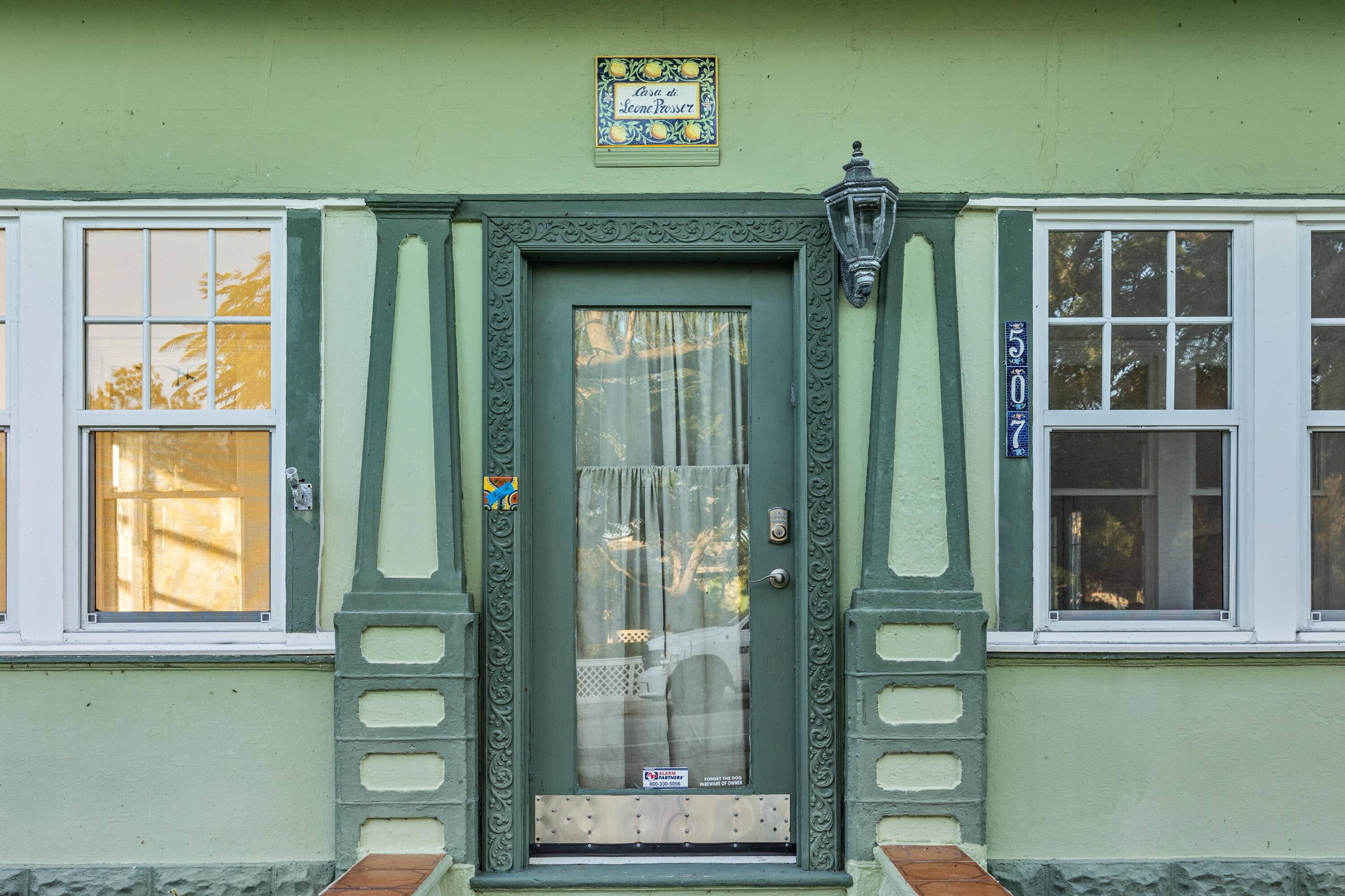 Lake Worth Beach, FL 33460,507 N J ST