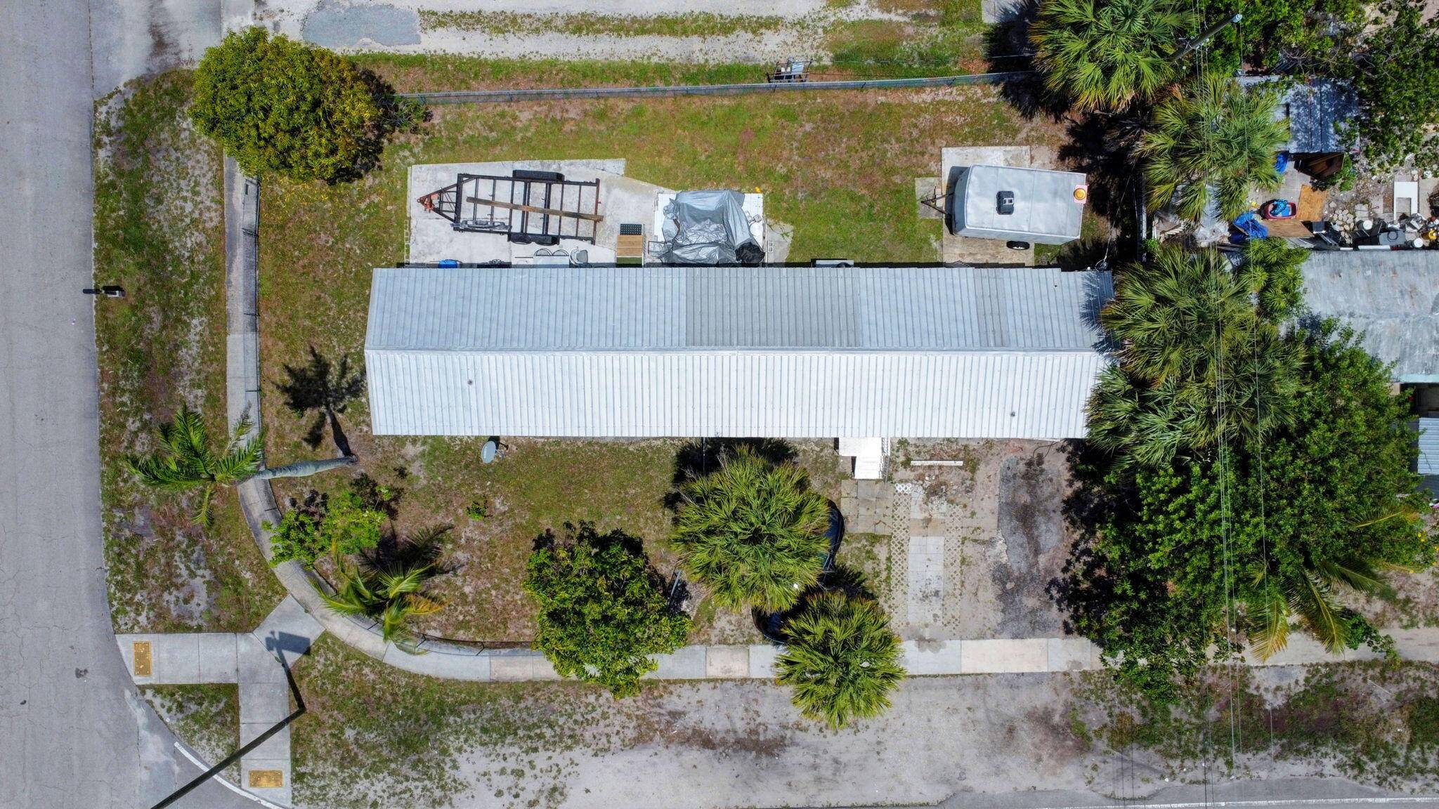 West Palm Beach, FL 33417,5864 Cartier RD