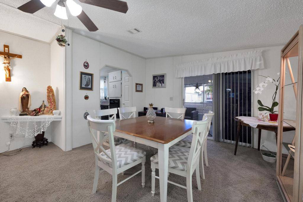 Stuart, FL 34997,7078 Rosewood LN