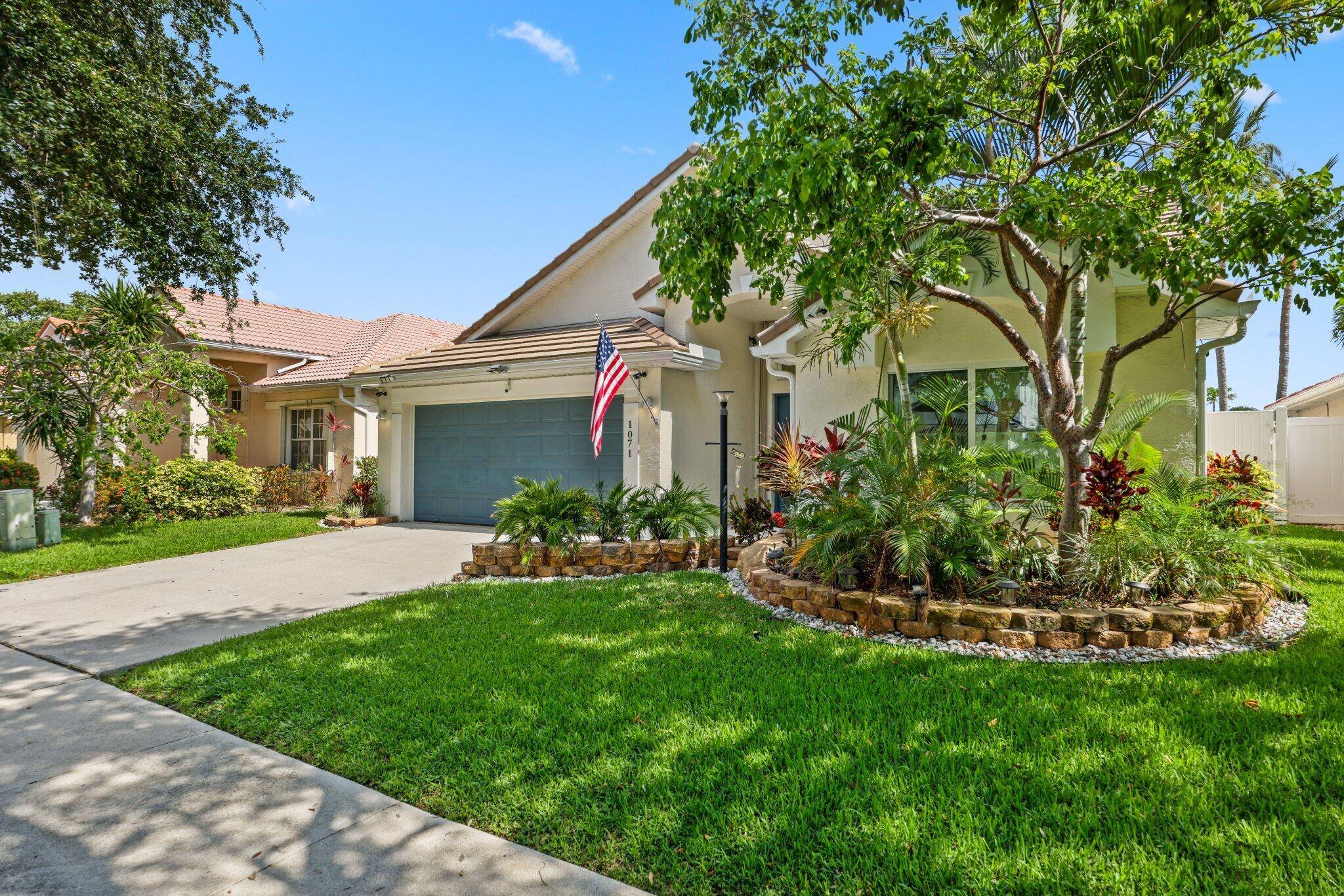 Delray Beach, FL 33444,1071 Delray Lakes DR