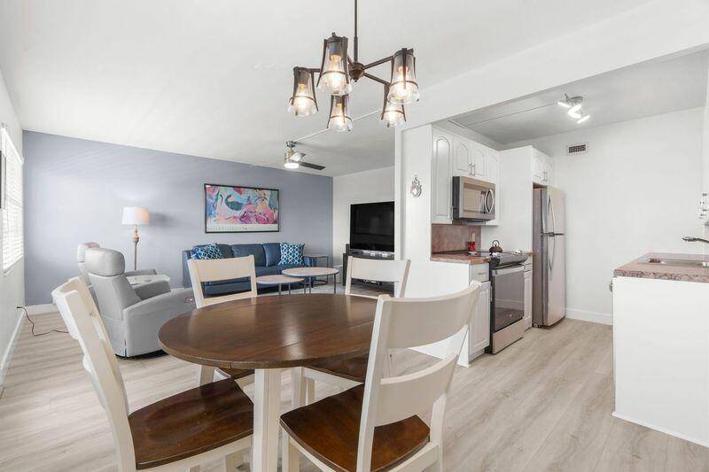 Boca Raton, FL 33434,4051 Guildford C 4051