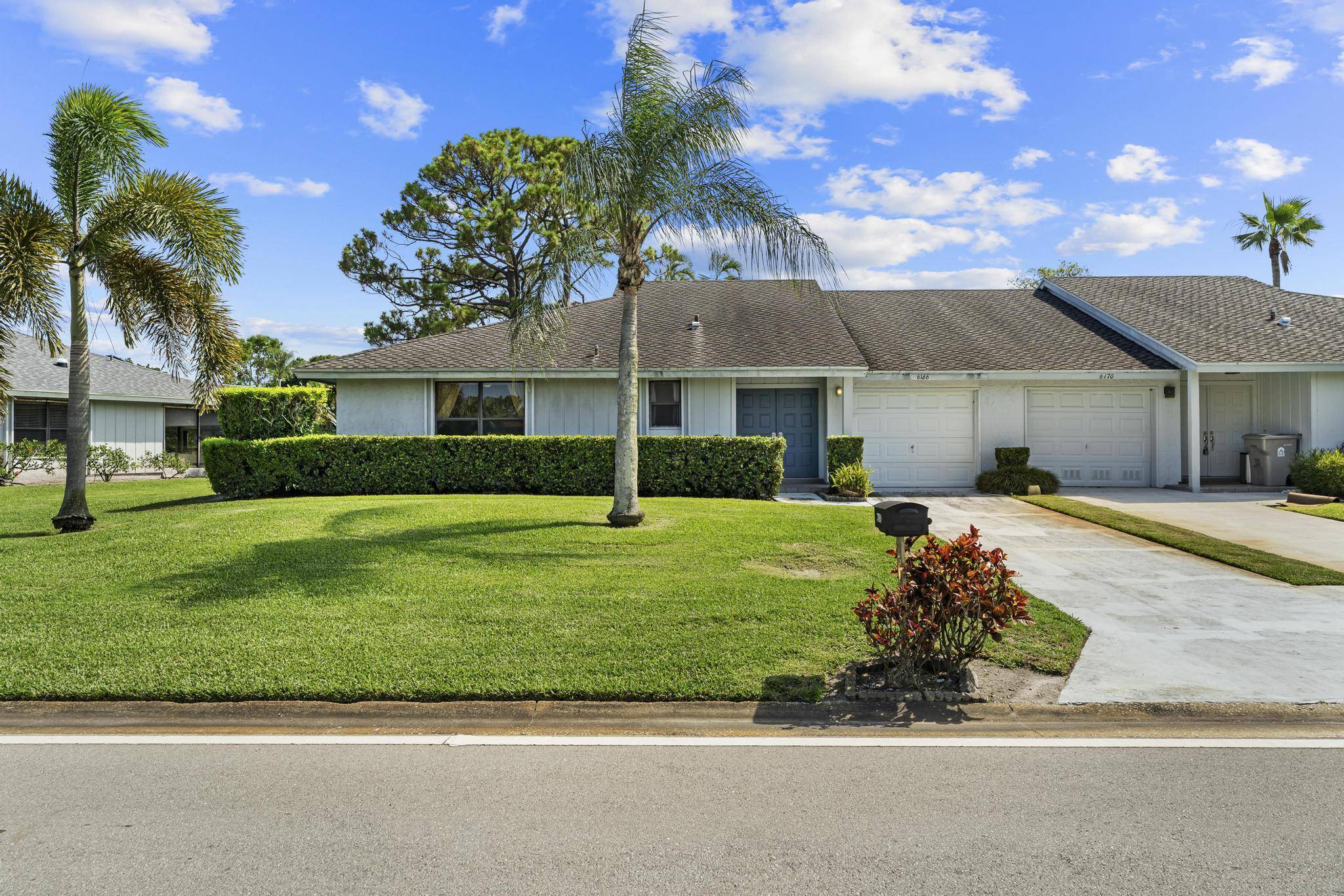 Palm Beach Gardens, FL 33418,6166 Brandon ST