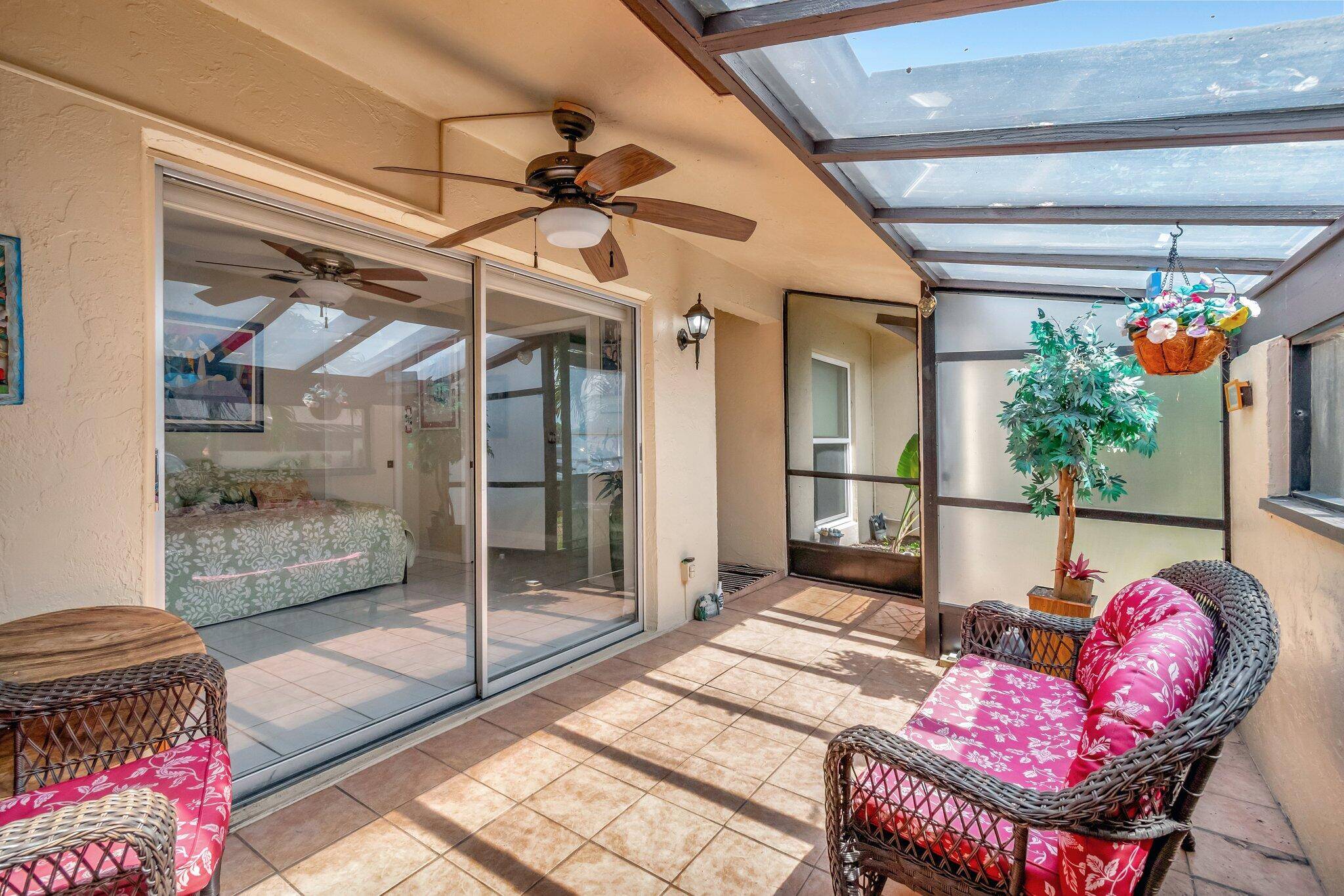 Delray Beach, FL 33484,13691 Via Aurora C