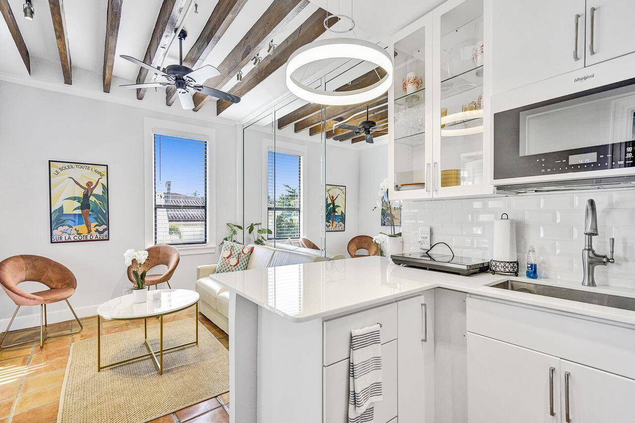 Palm Beach, FL 33480,235 Sunrise AVE 2019