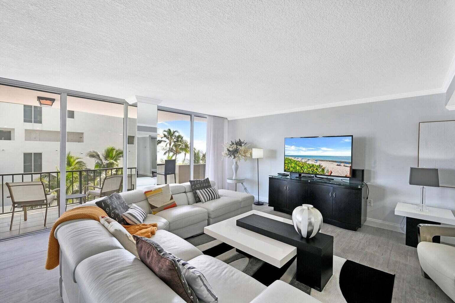 Singer Island, FL 33404,4200 N Ocean DR 1-405