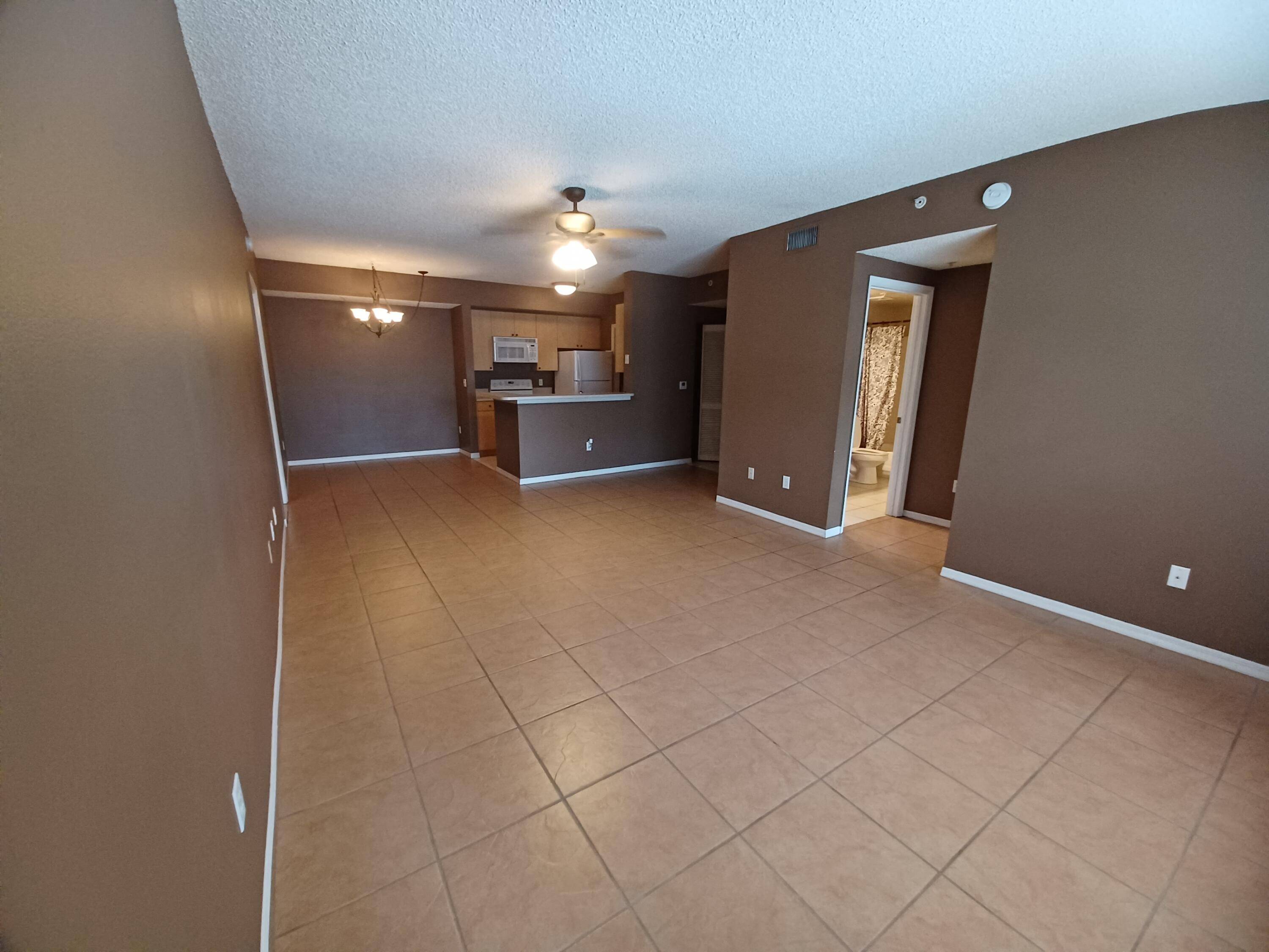 Lake Worth, FL 33463,5016 Lantana RD 1209