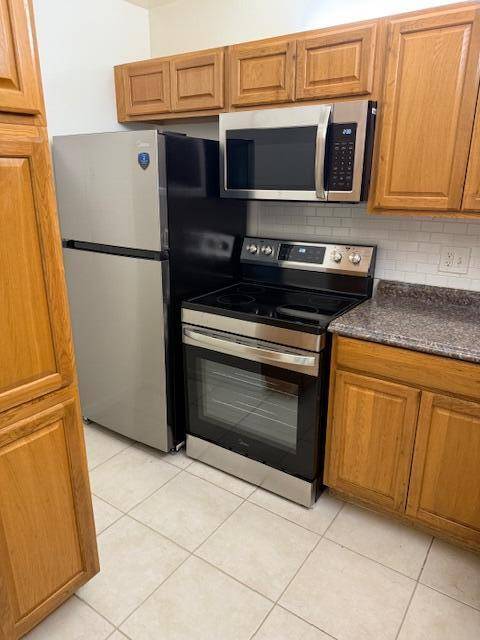 West Palm Beach, FL 33409,1011 Green Pine BLVD E1