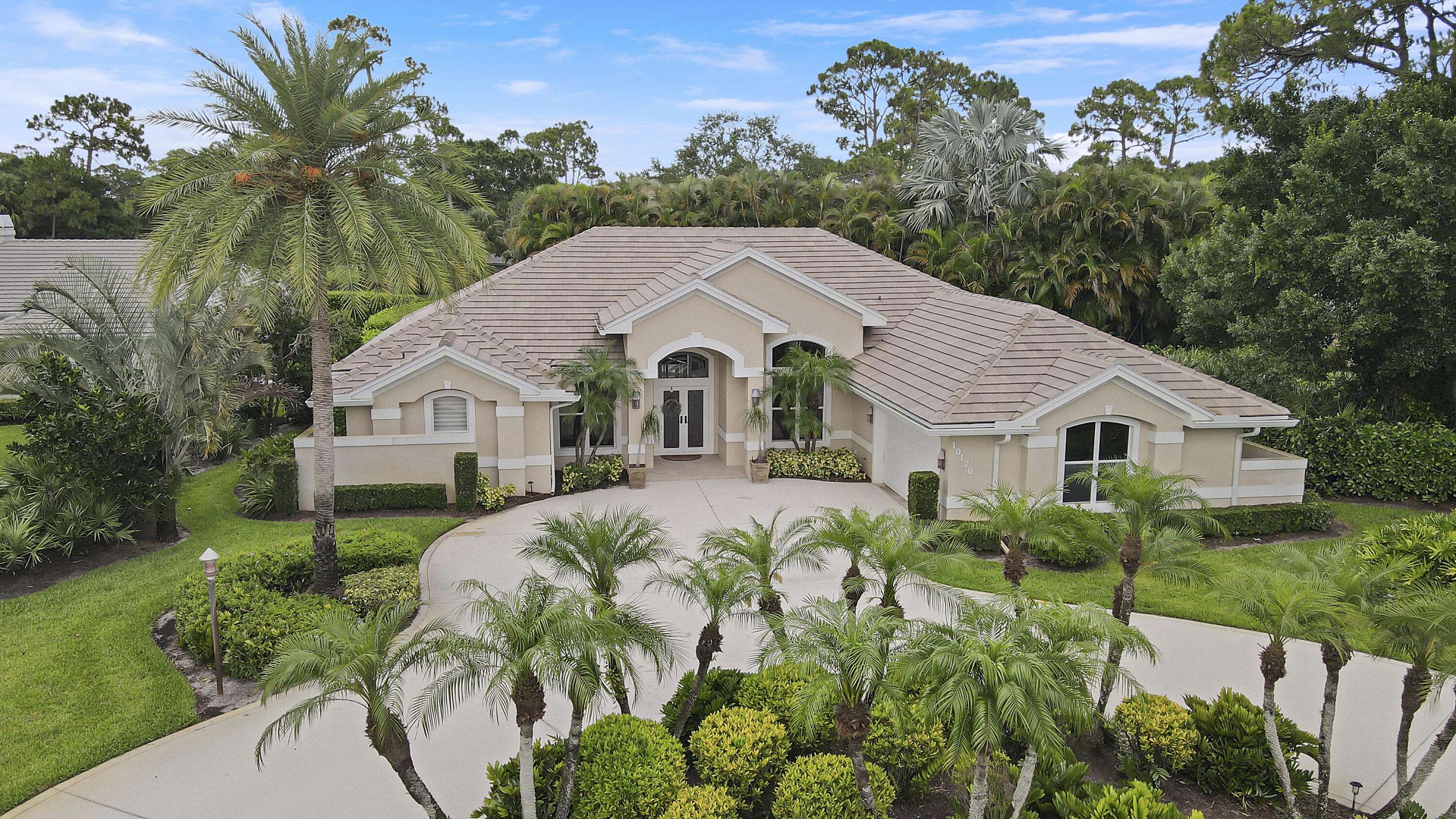 Port Saint Lucie, FL 34986,10120 Inverness WAY