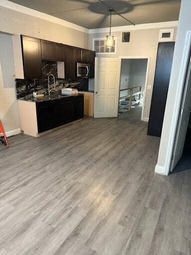 West Palm Beach, FL 33407,1118 25th ST 18