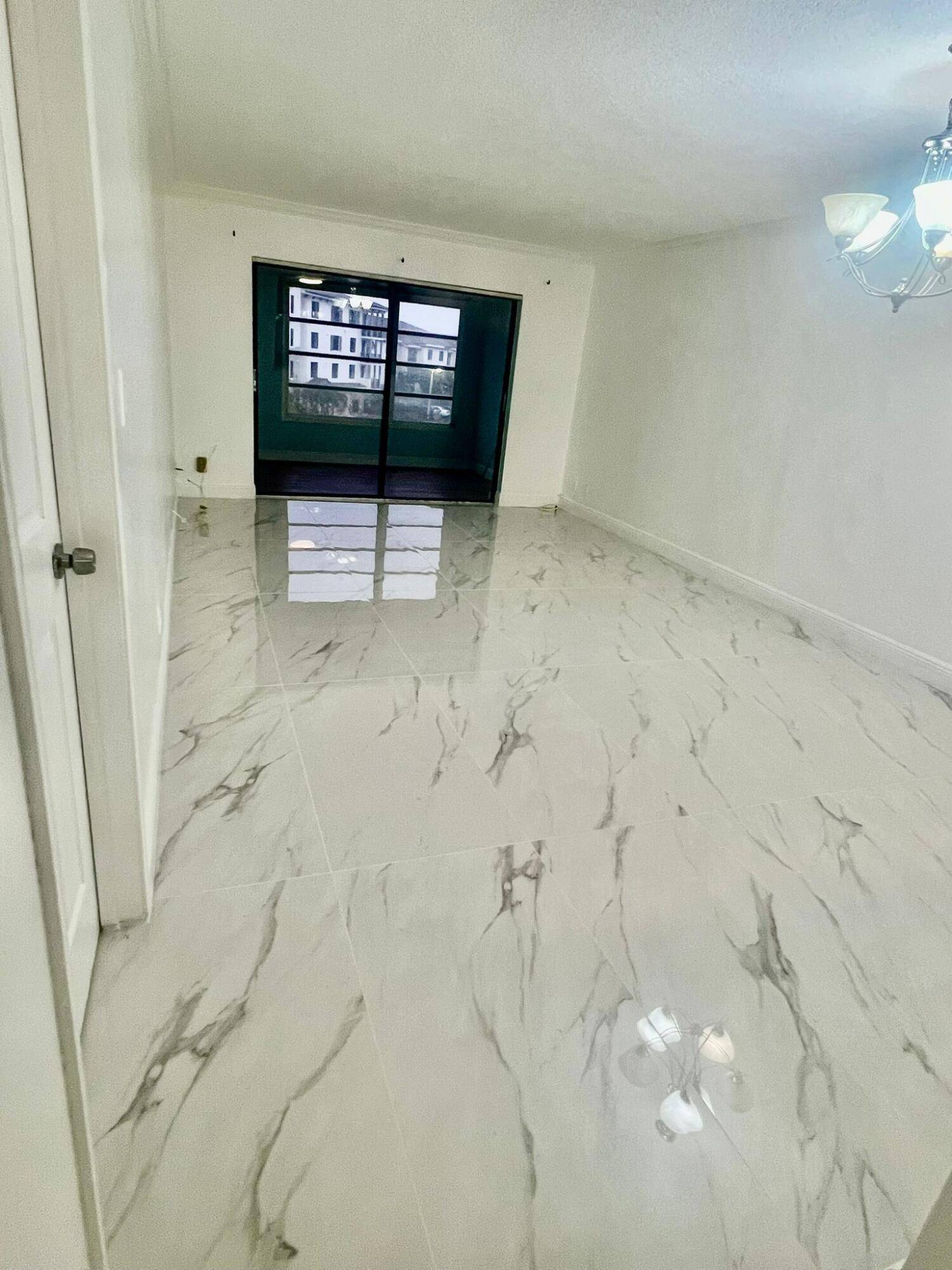 Boca Raton, FL 33428,9355 SW 8th ST 322