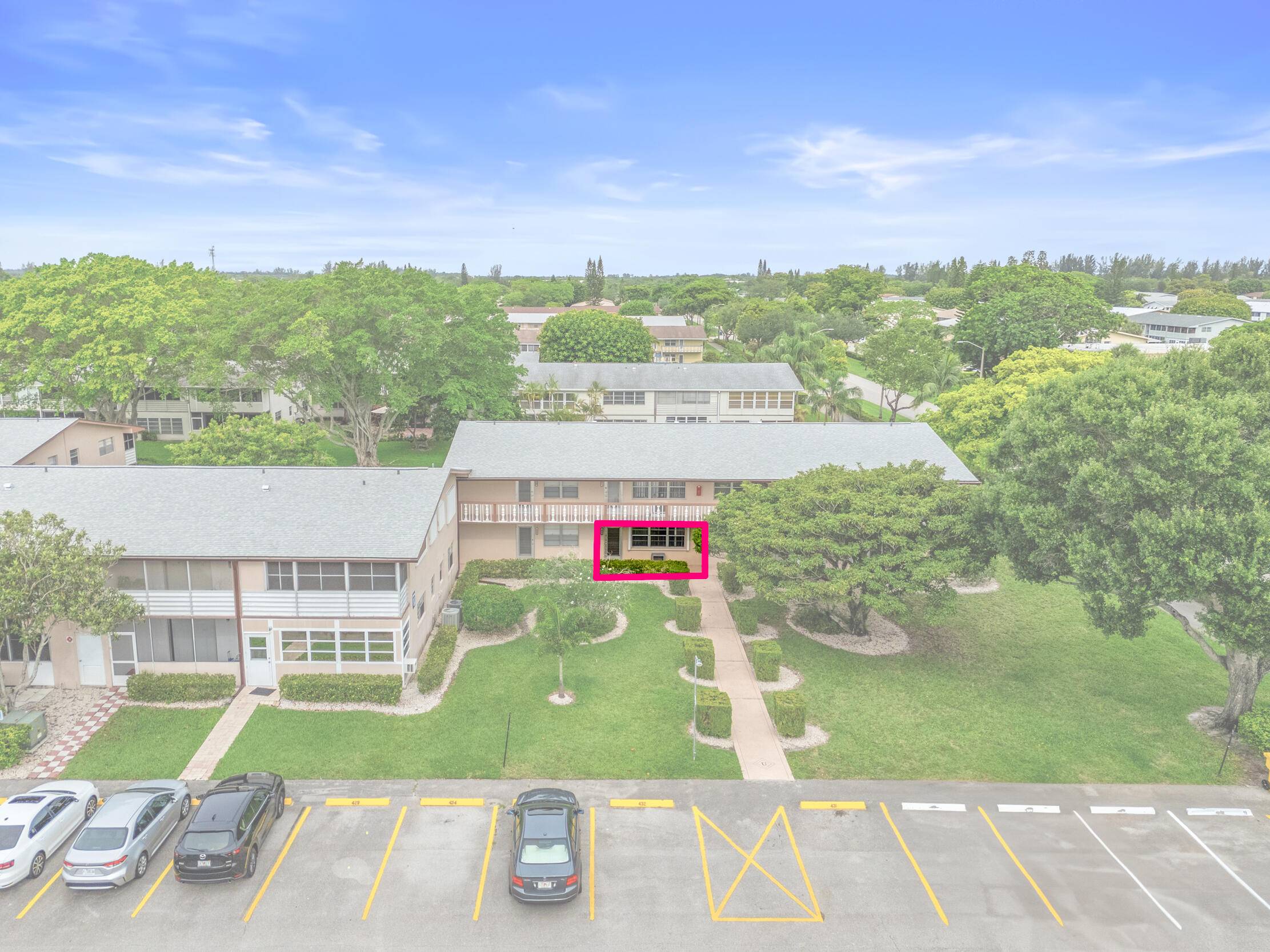 West Palm Beach, FL 33417,419 Chatham U