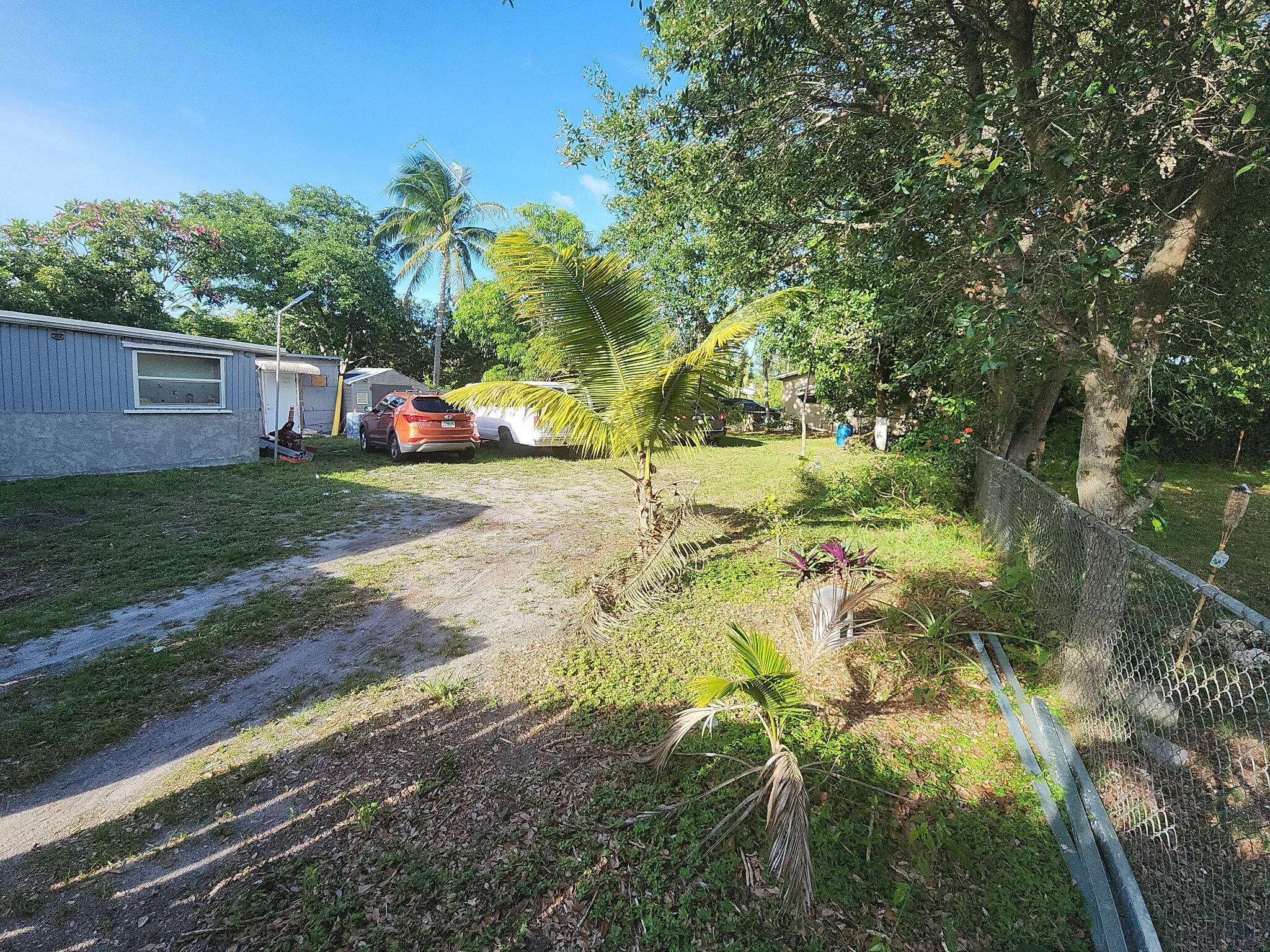 North Miami, FL 33161,12845 NE 4th AVE
