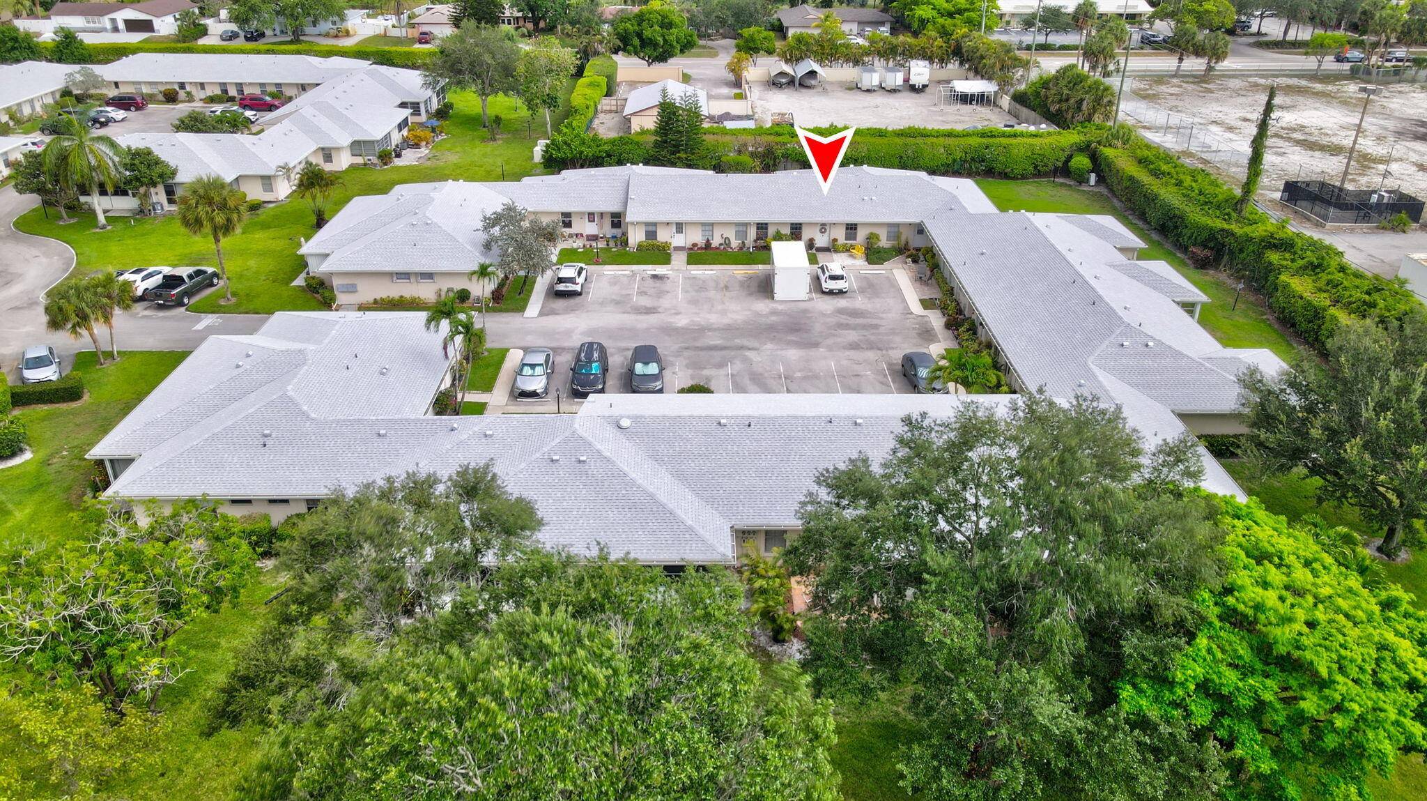 Lake Worth, FL 33467,395 Bennington LN