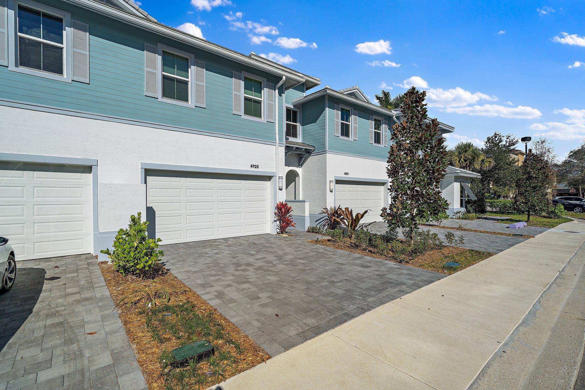 Palm Beach Gardens, FL 33418,4925 Pointe Midtown WAY