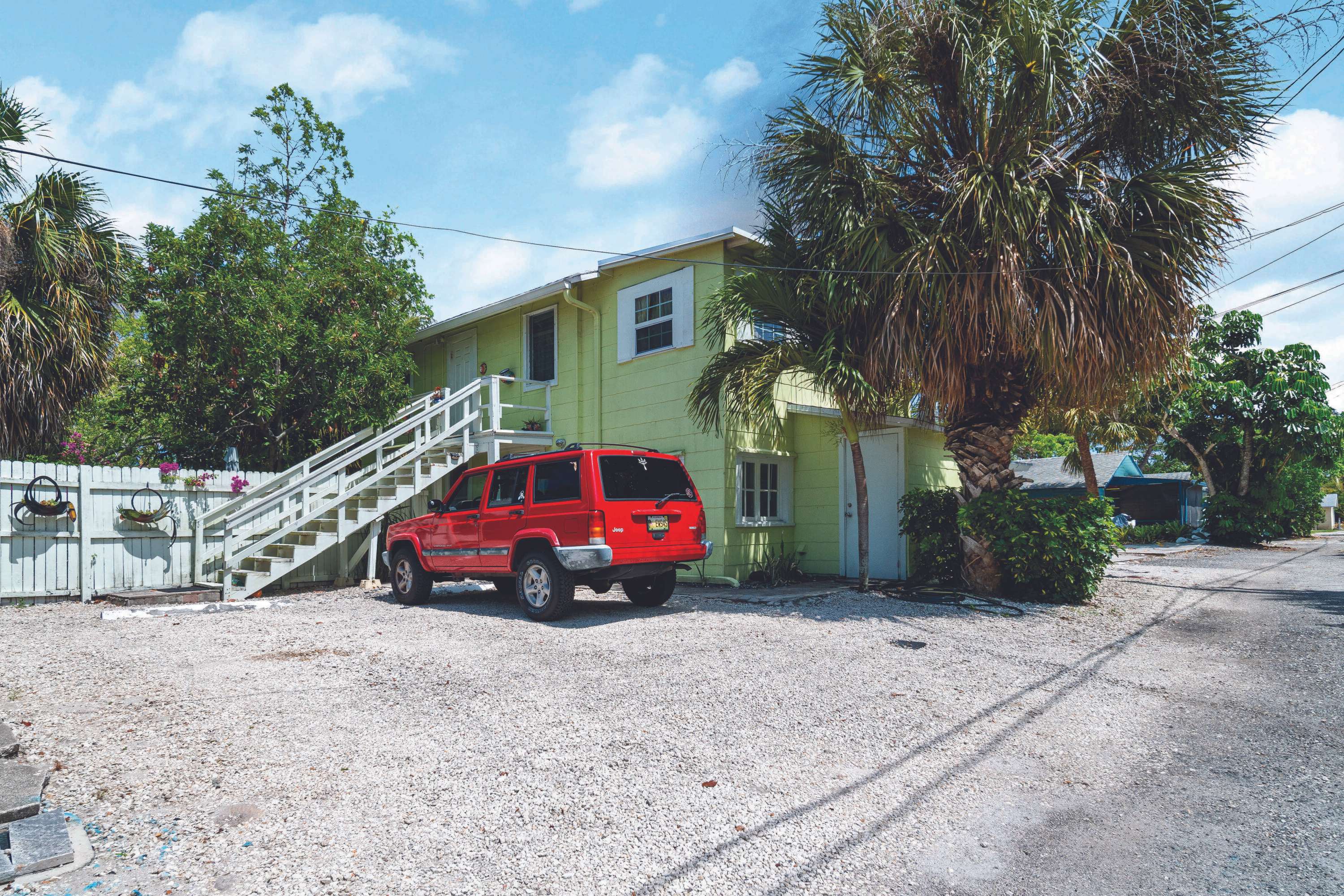 Lake Worth, FL 33460,305 S K ST