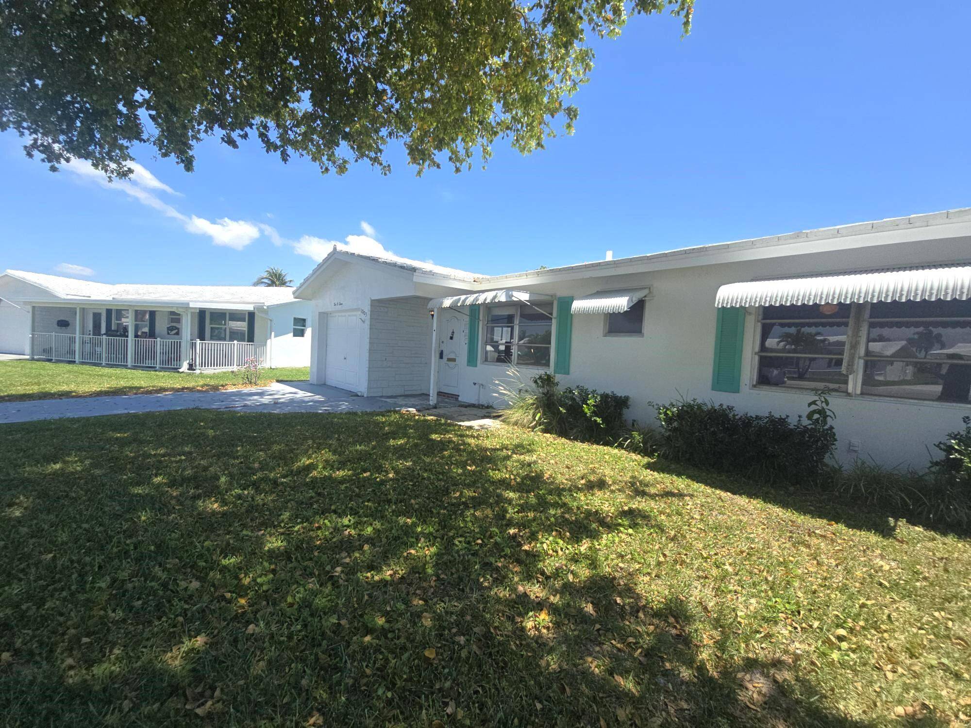 Boynton Beach, FL 33426,1003 SW 7th AVE