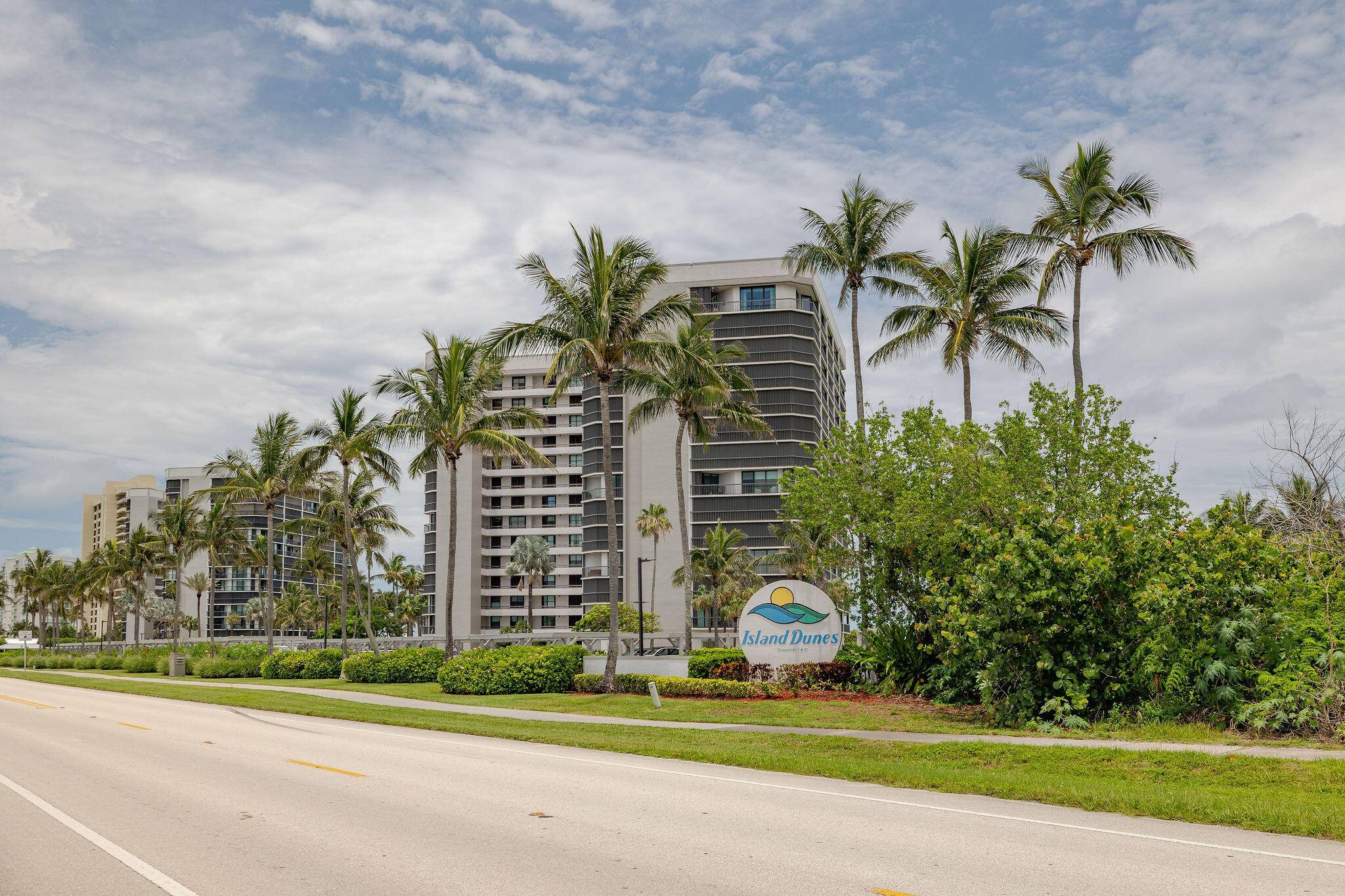 Jensen Beach, FL 34957,8800 S Ocean DR 710