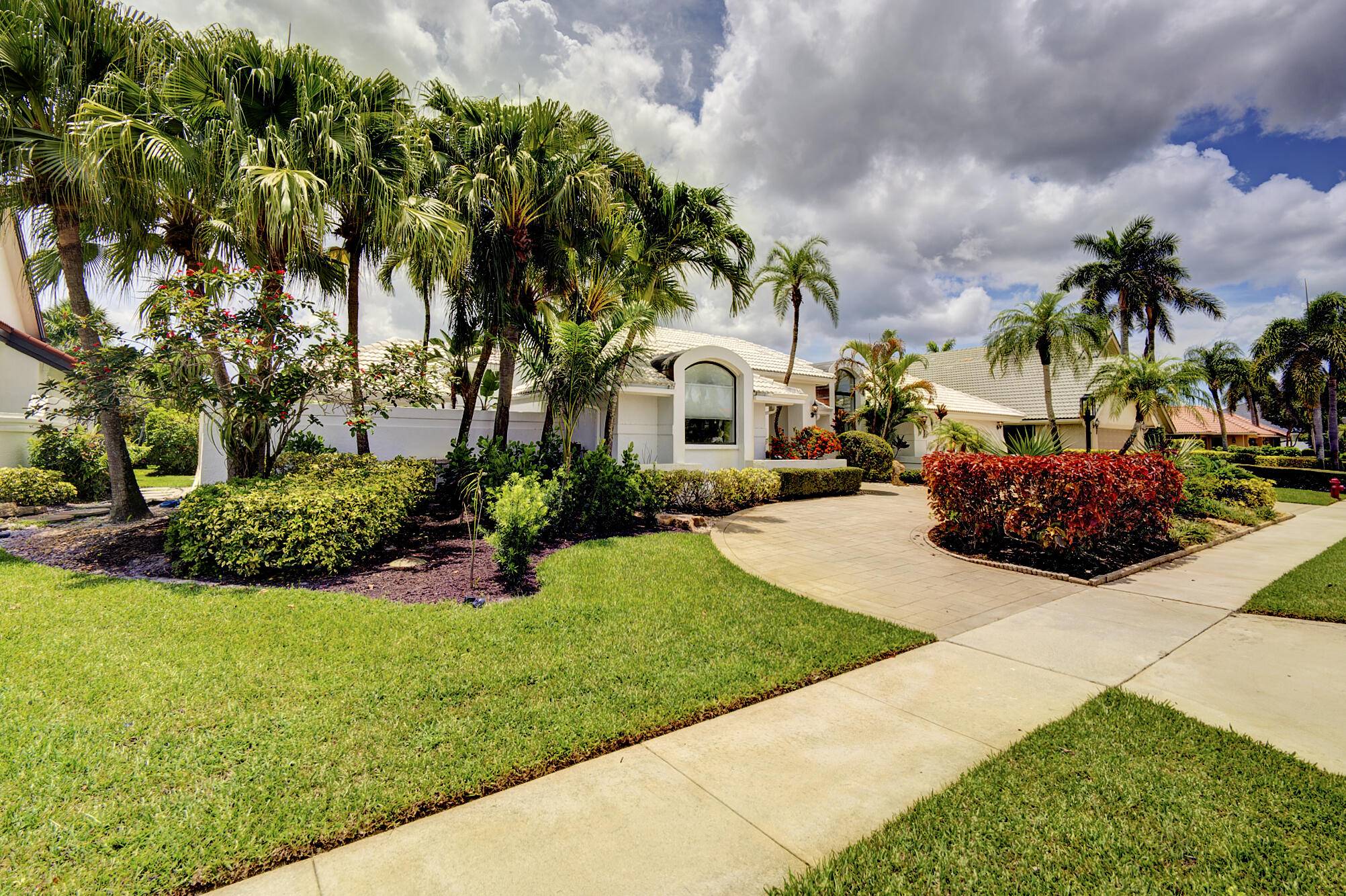 Boca Raton, FL 33498,10252 Shireoaks LN