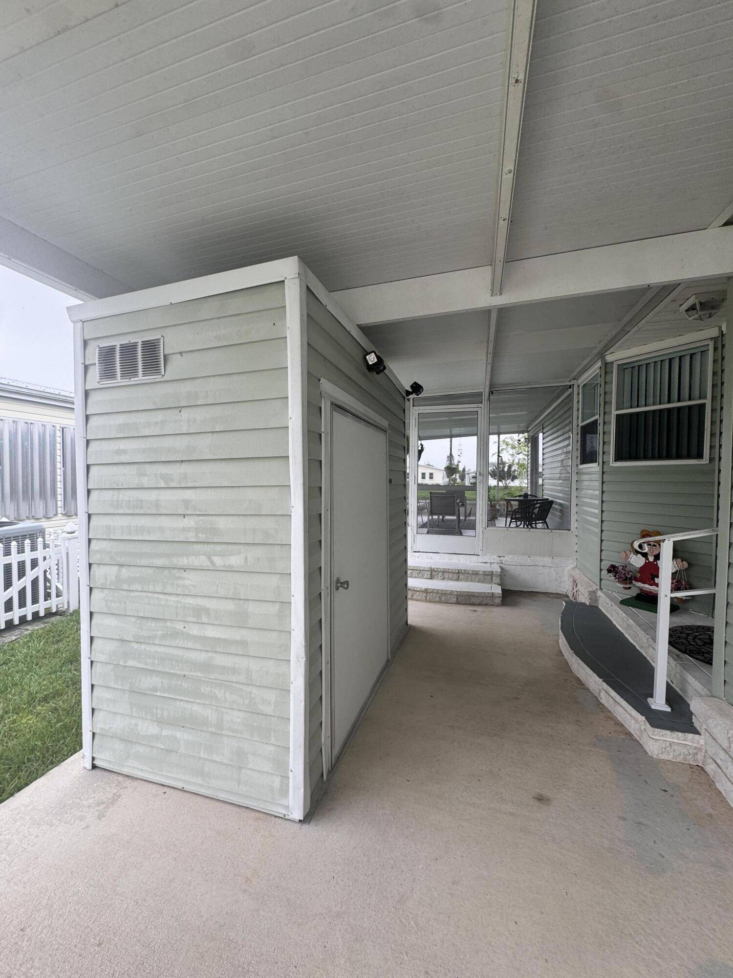 Fort Pierce, FL 34951,6739 Yedra AVE