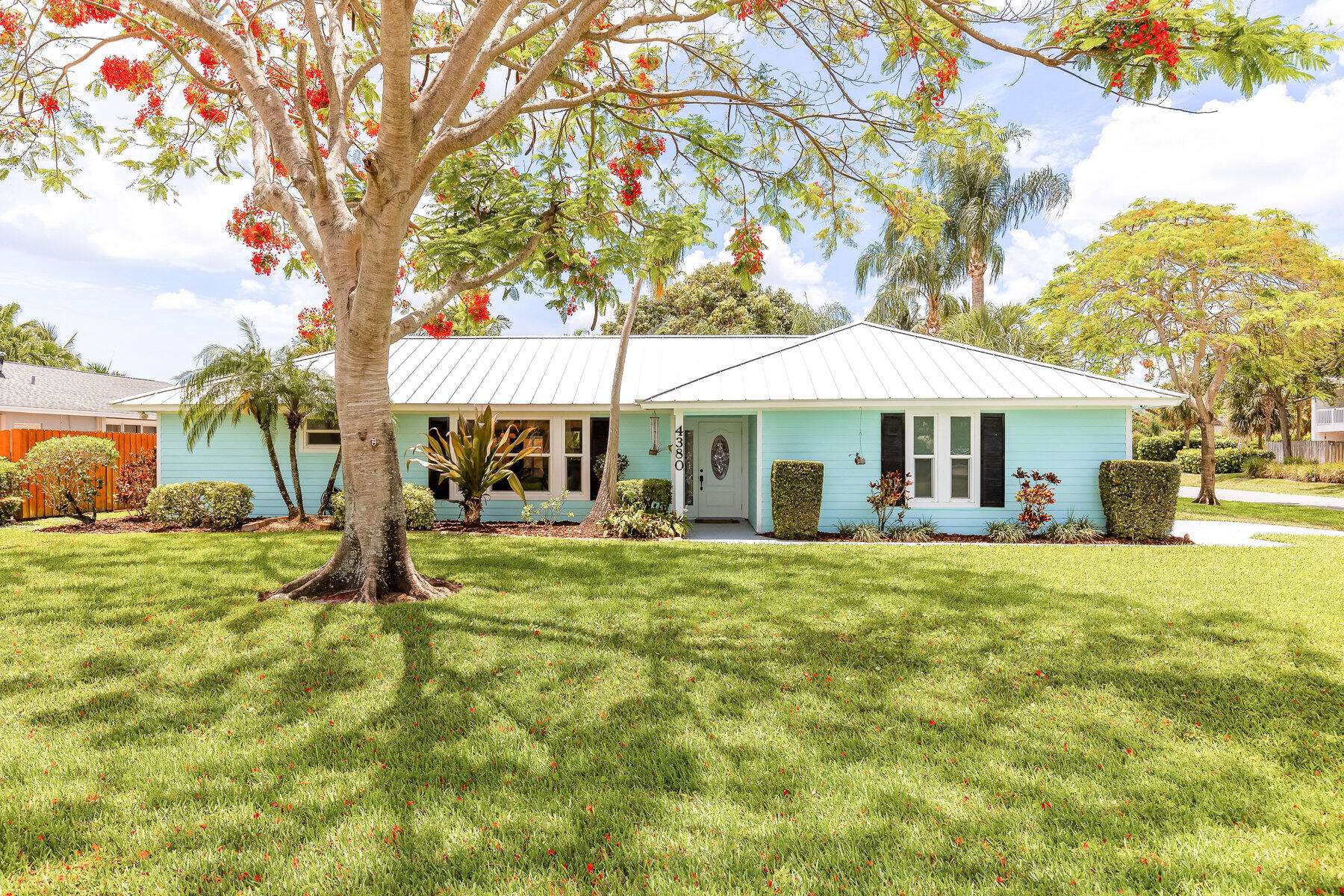 Palm Beach Gardens, FL 33410,4380 Butternut ST