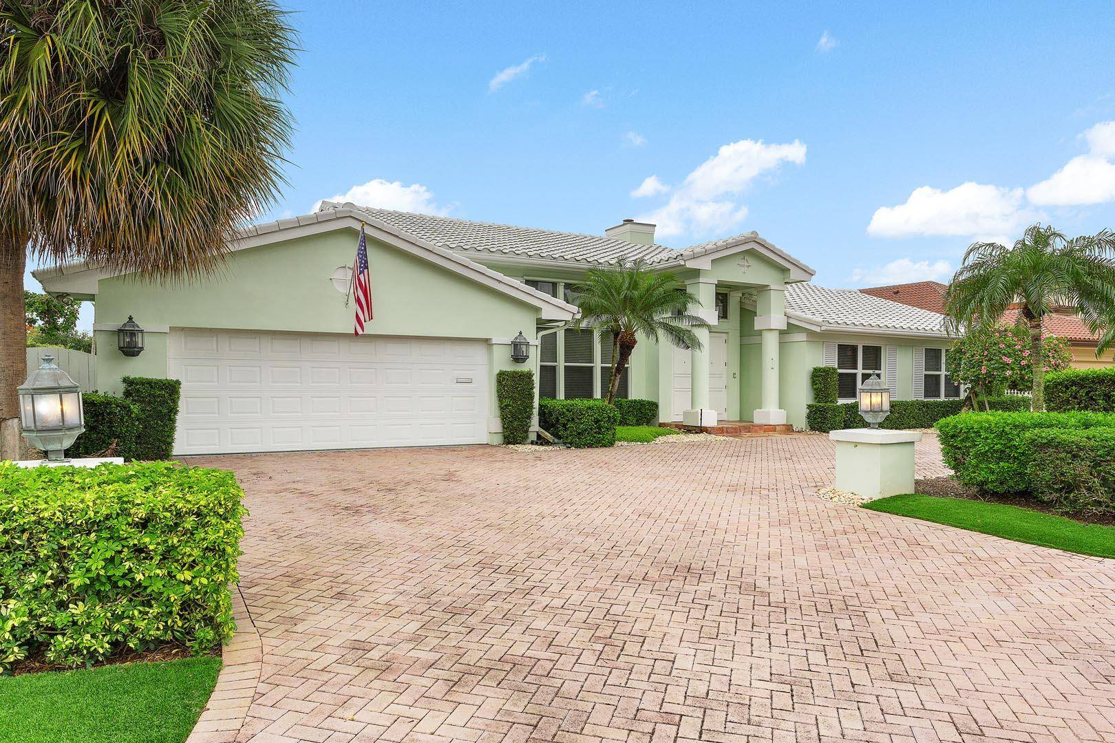 Boca Raton, FL 33432,1356 Thatch Palm DR