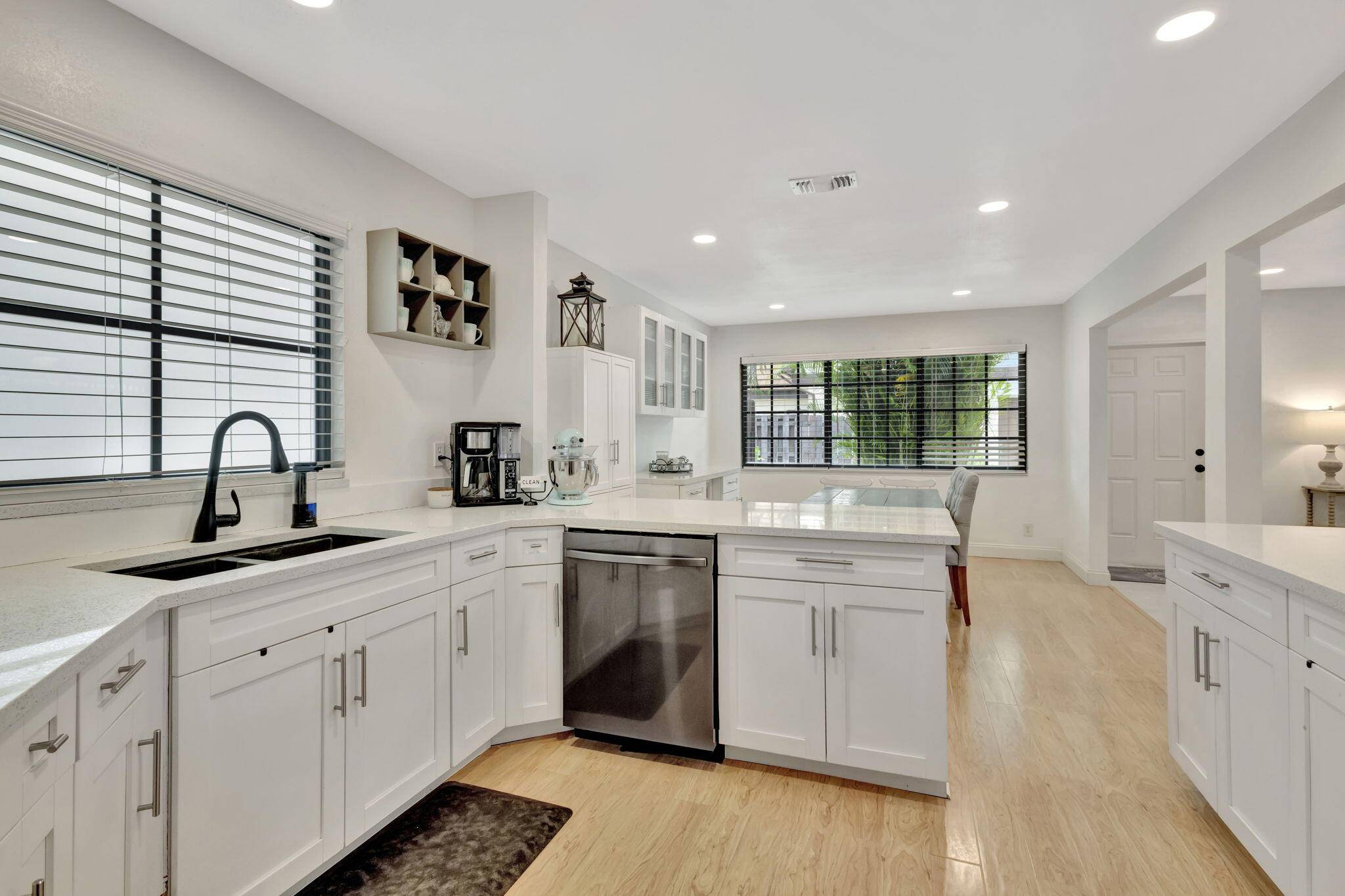 Royal Palm Beach, FL 33411,146 Weybridge CIR B