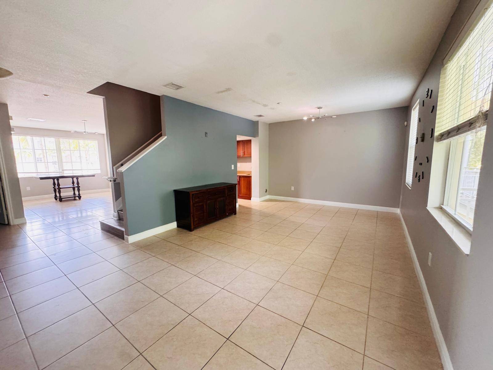 Fort Lauderdale, FL 33312,408 SW 14th AVE