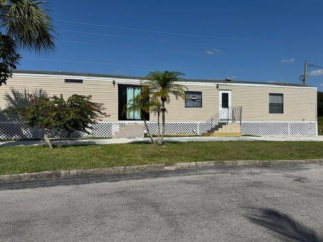 Fort Pierce, FL 34946,2023 St Lucie BLVD 196