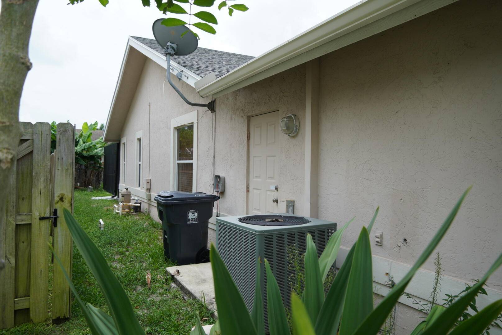 Wellington, FL 33414,1390 Hideaway BND