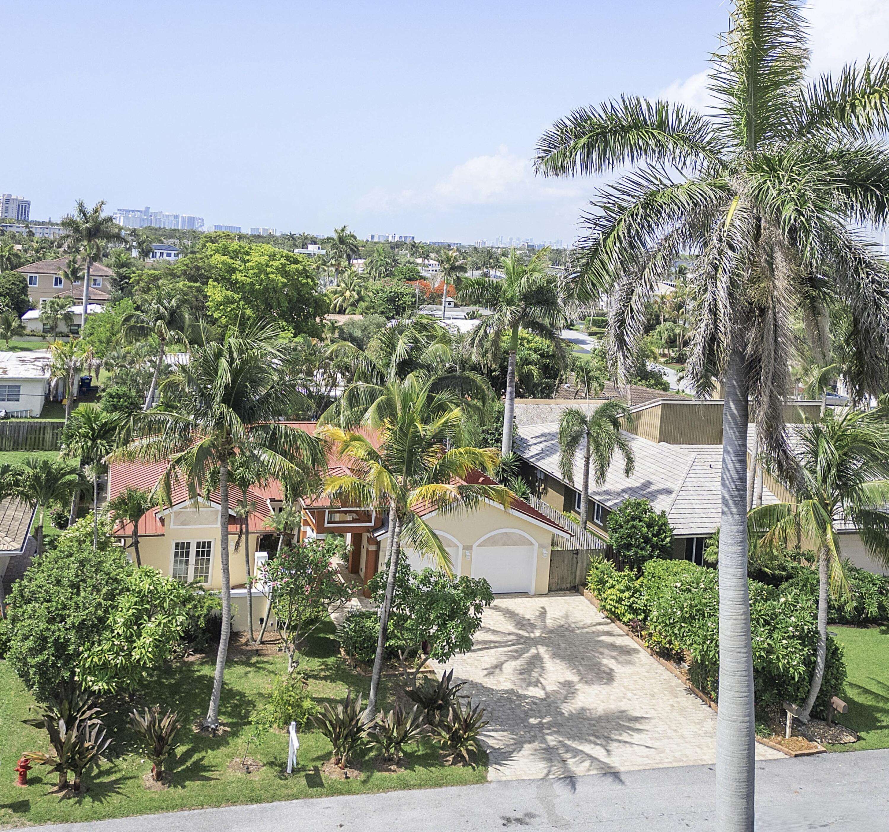 Lauderdale By The Sea, FL 33062,1948 Coco Palm PL