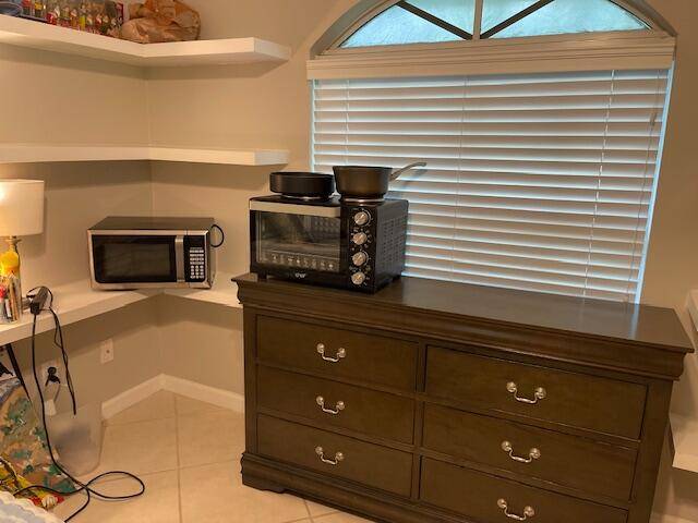 Lake Worth, FL 33462,6816 Osborne DR 1