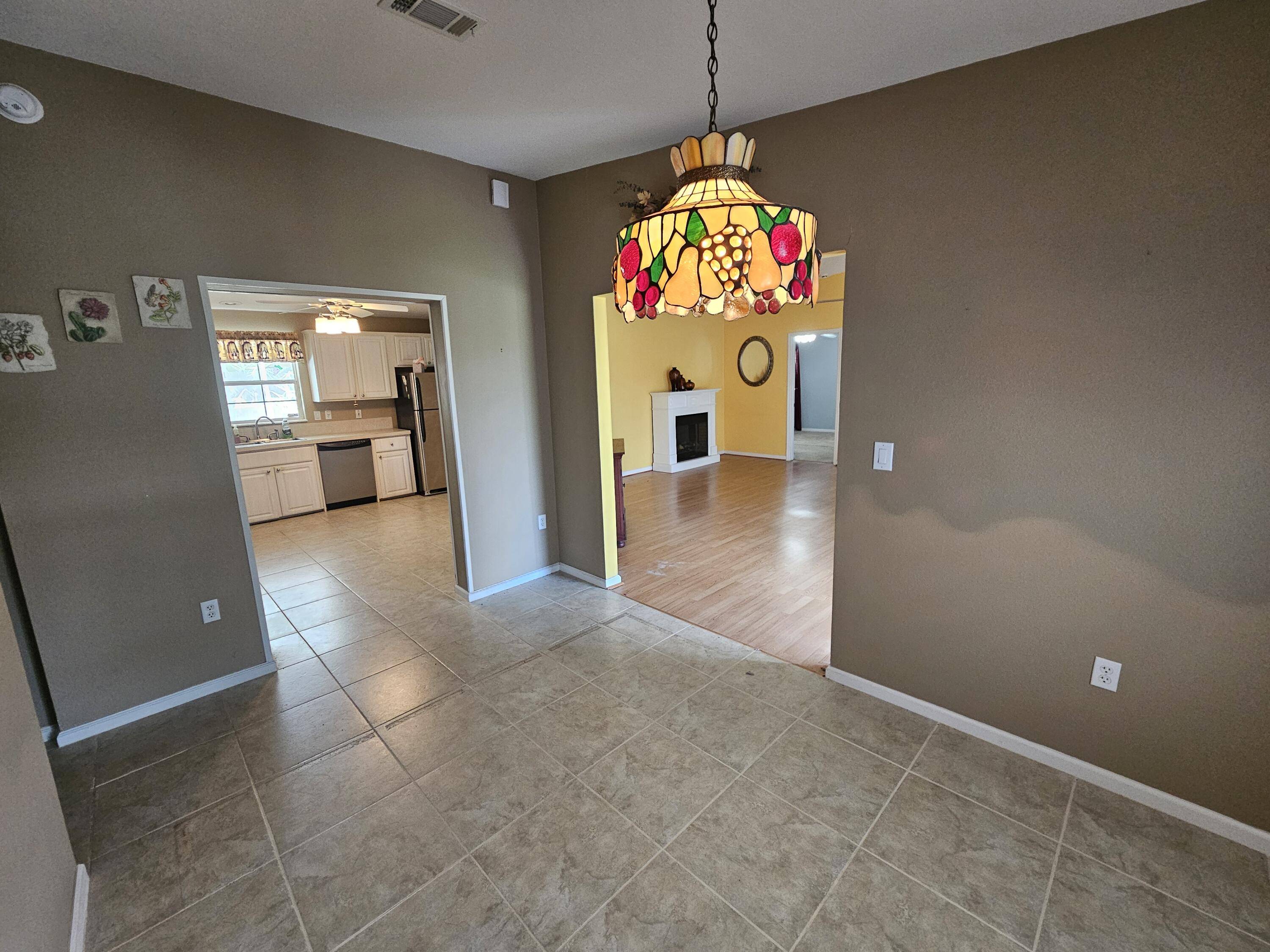 Port Saint Lucie, FL 34953,3817 SW Cheribon ST