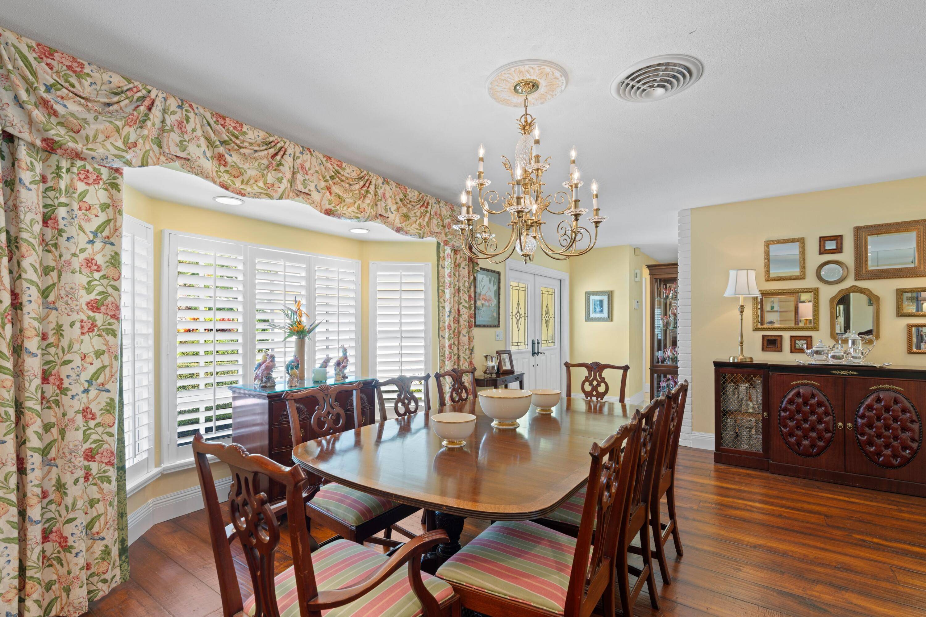 Palm Beach Gardens, FL 33418,4633 Holly DR