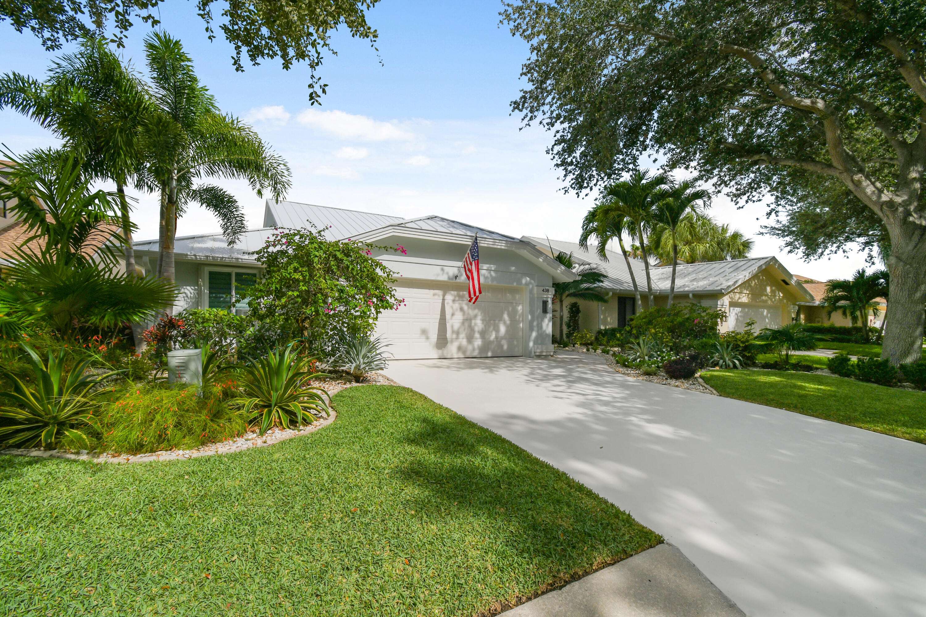 Jupiter, FL 33477,438 River Edge RD