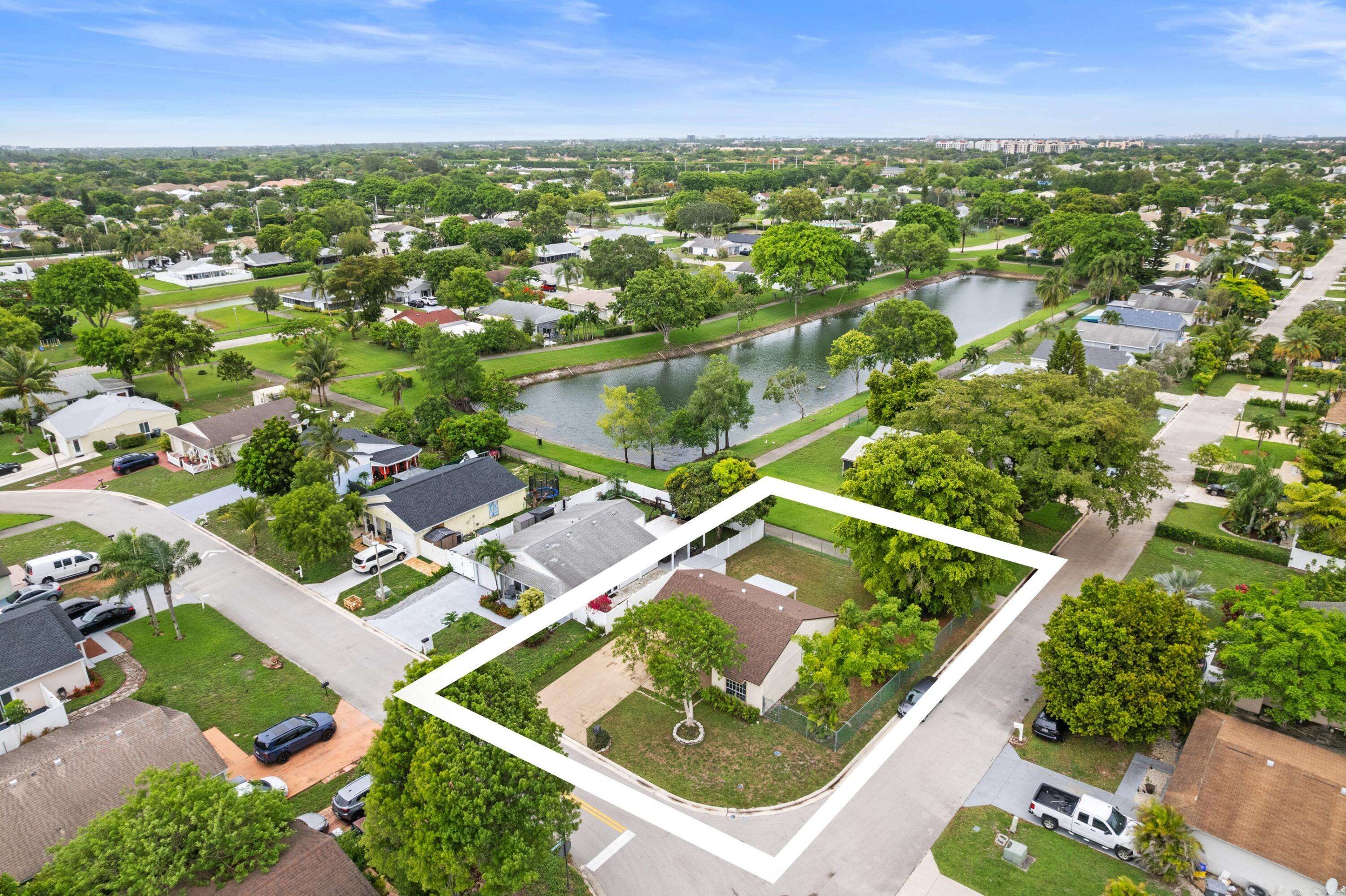 Boca Raton, FL 33433,23444 Shetland RUN