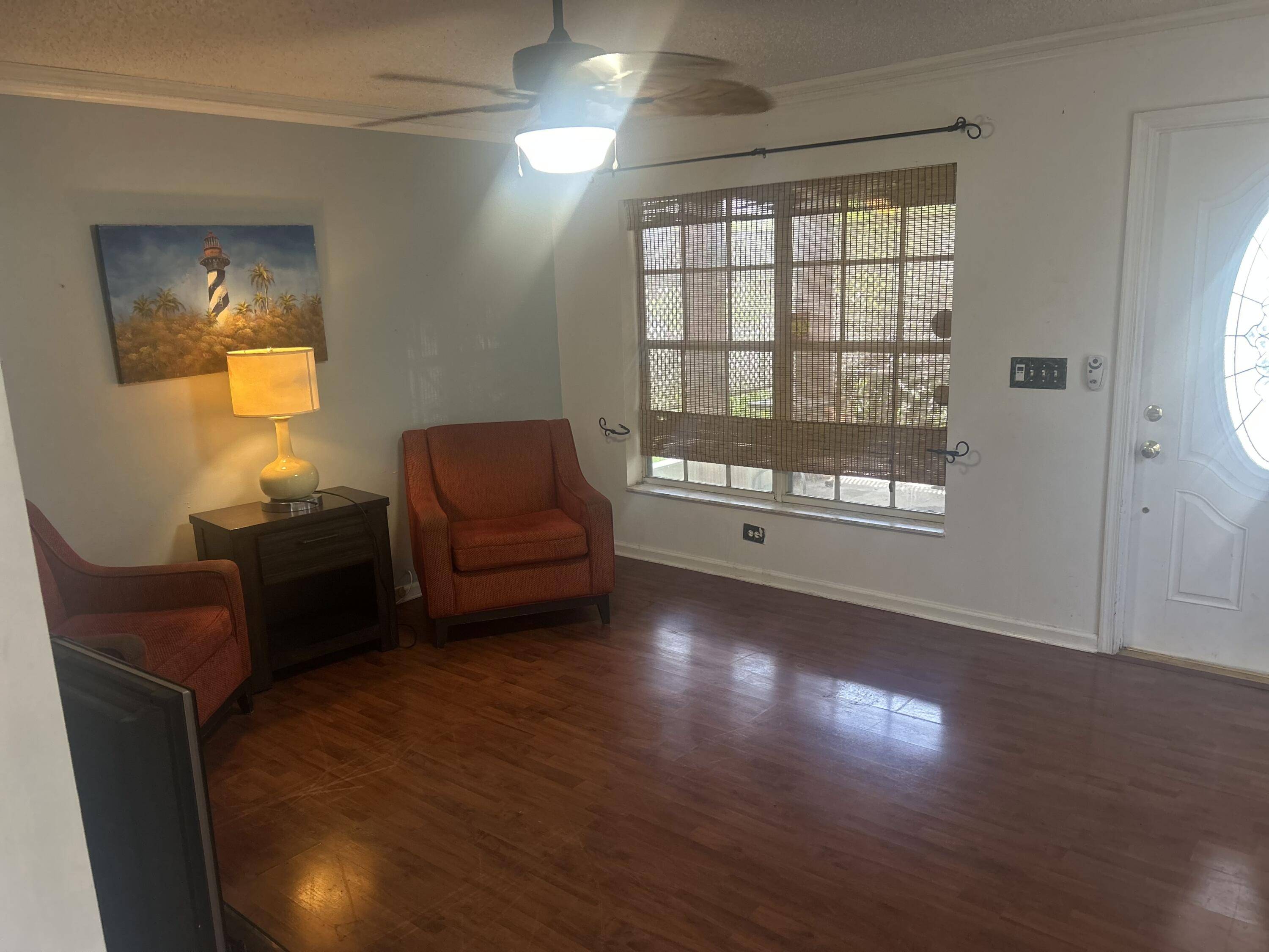Lake Worth Beach, FL 33460,522 S E ST