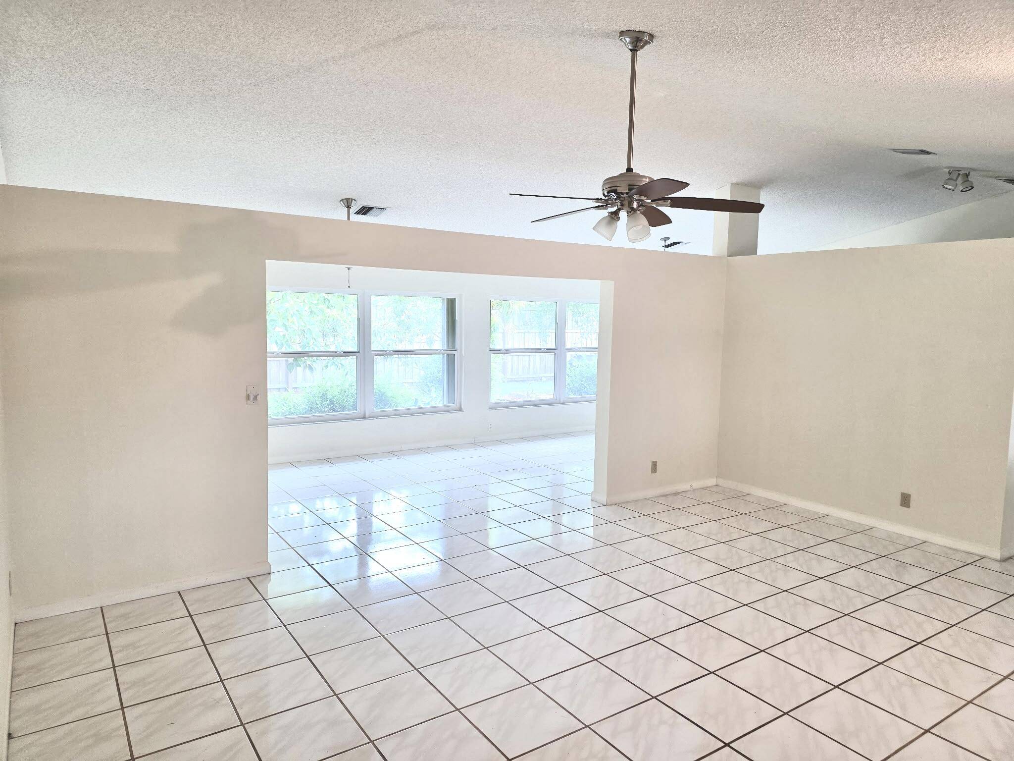 Delray Beach, FL 33484,6404 Moonstone WAY