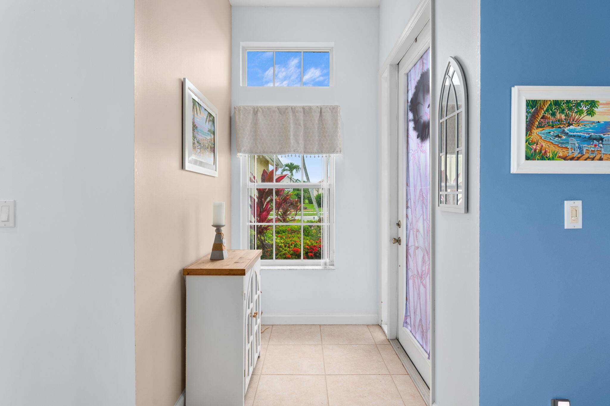 Port Saint Lucie, FL 34986,734 SW Aruba Bay