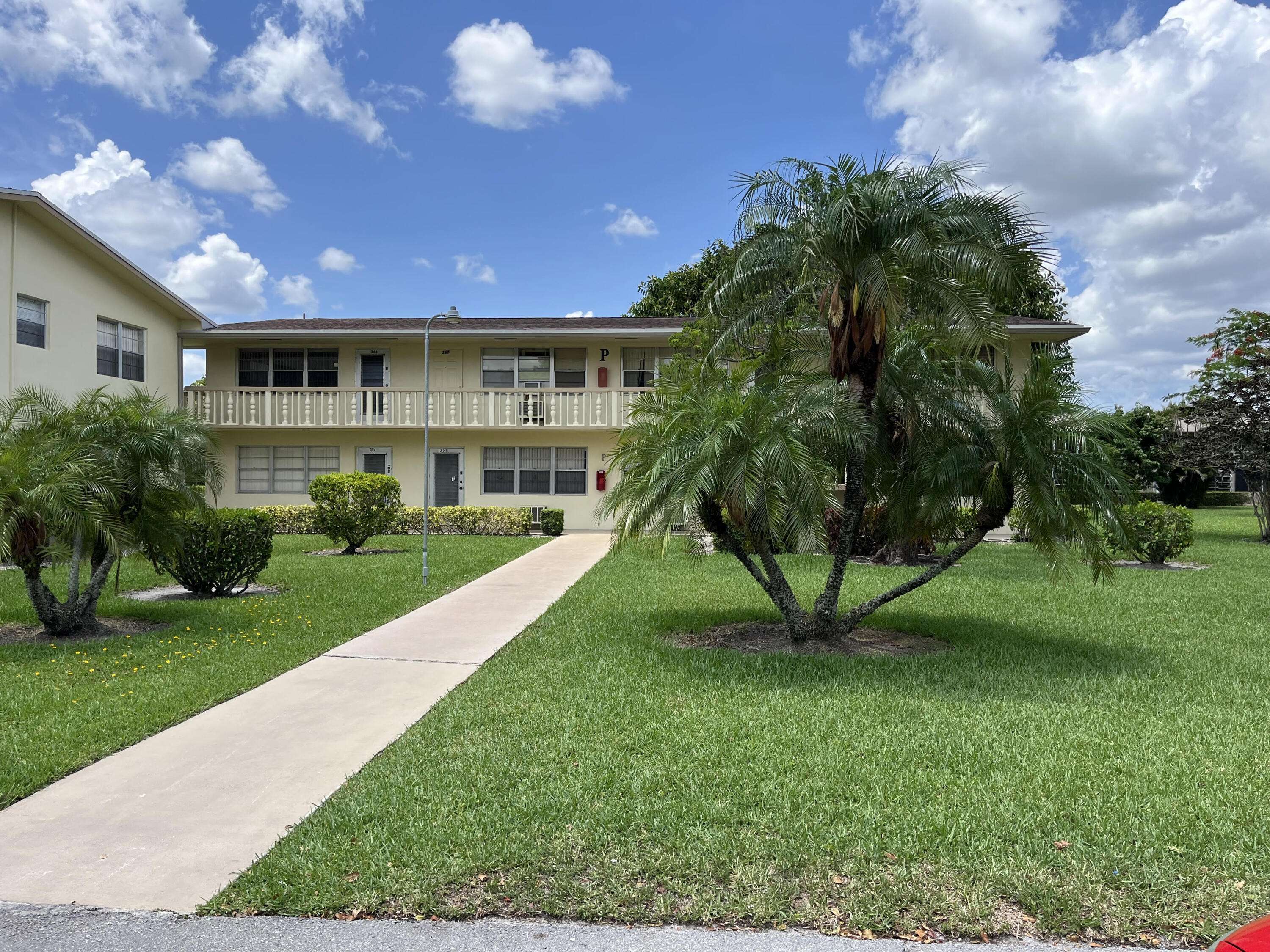 West Palm Beach, FL 33417,364 Windsor P